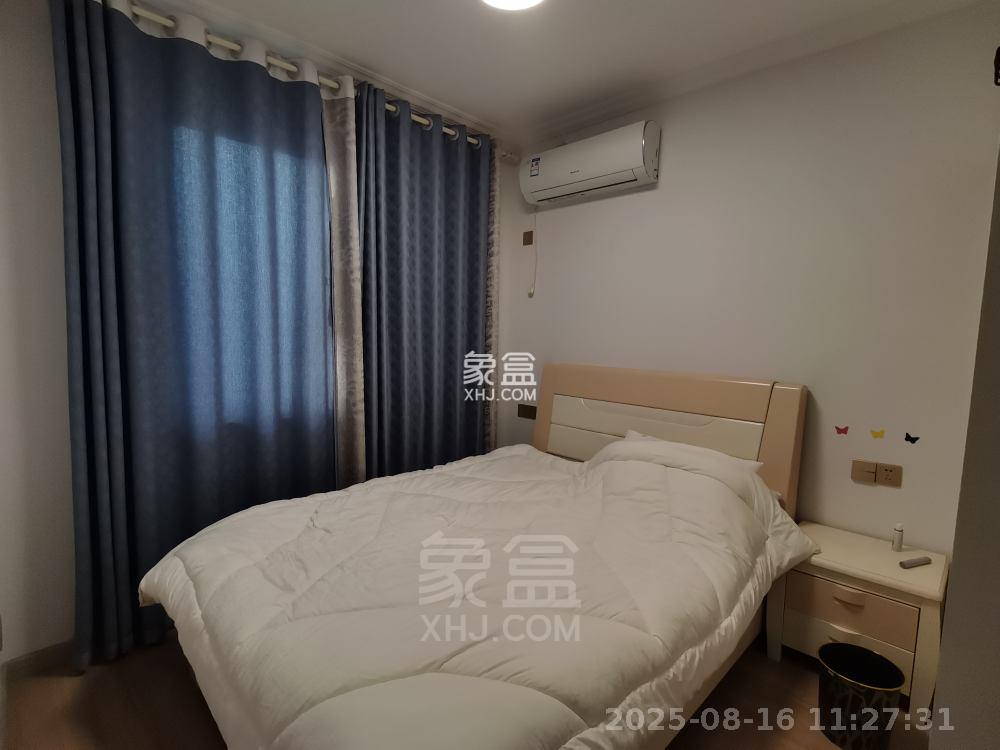 滨江花园  2室2厅1卫   2400.00元/月