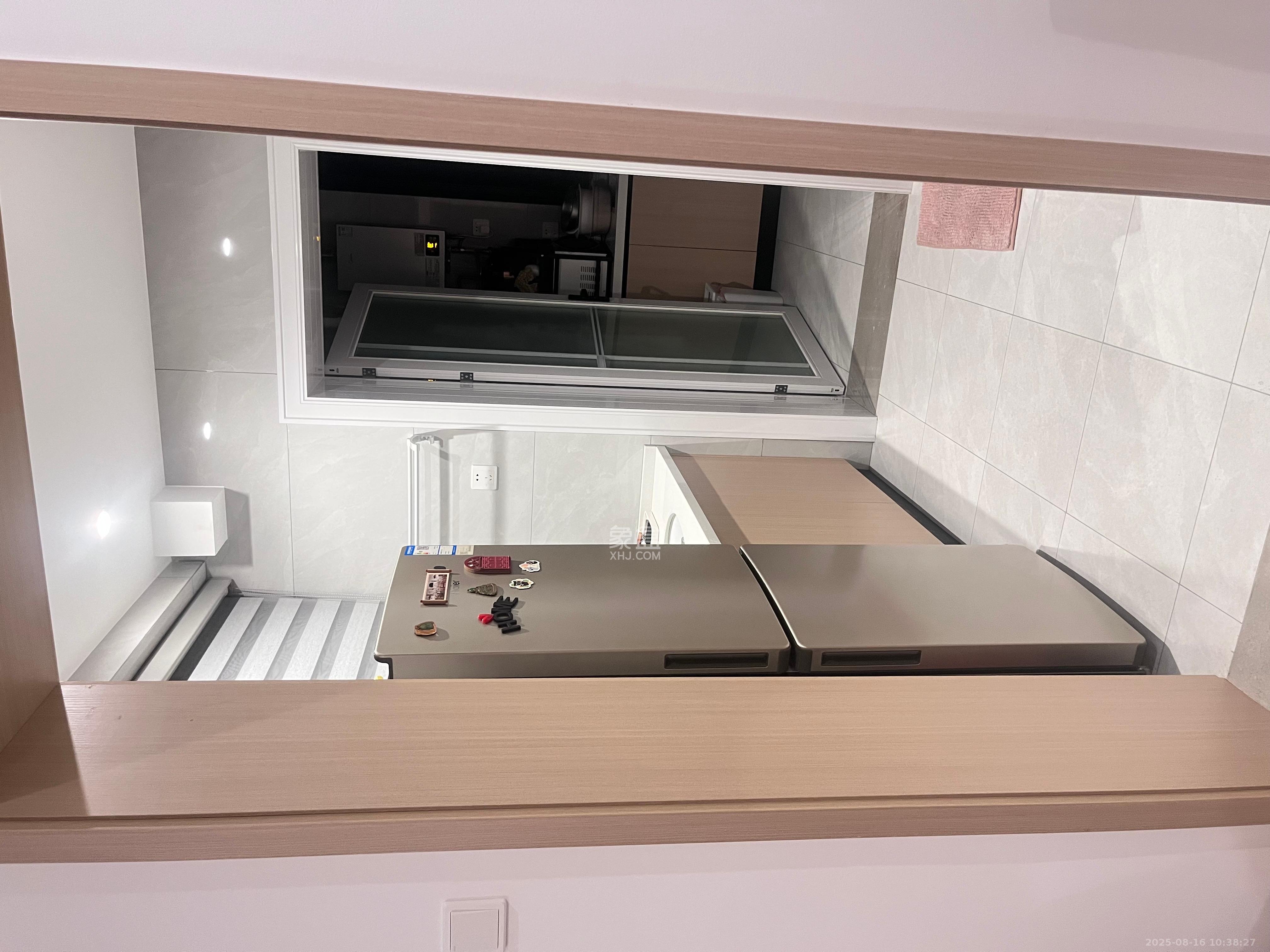 消防大厦宿舍楼 2室1厅1卫 3000.0元/月 消防大厦宿舍楼 2室1厅1卫 3000.0元/月室内图