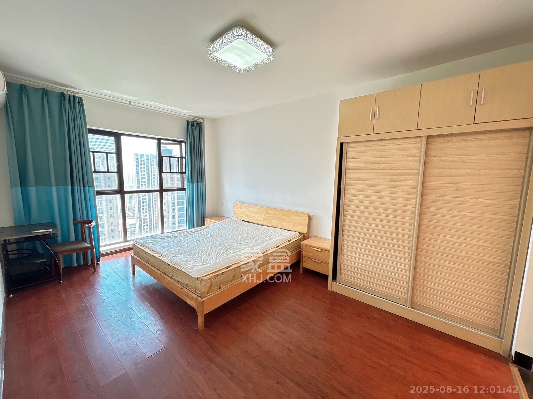 中交中央公园D1区  3室2厅2卫    2800.0元/月 中交中央公园D1区  3室2厅2卫    2800.0元/月室内图