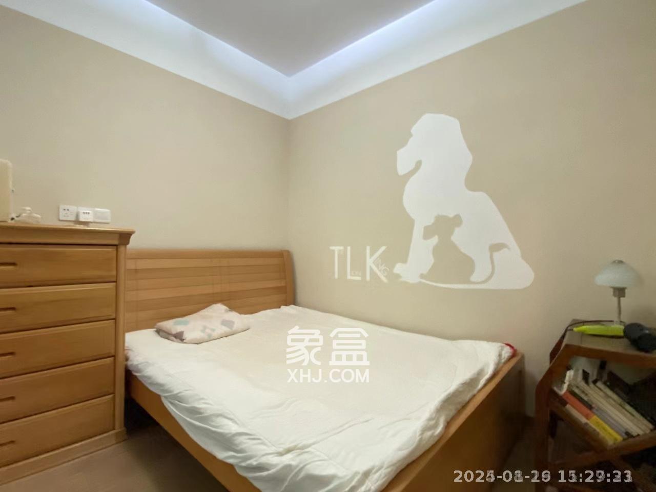 湘域城邦(湘域国际中心)  2室1厅1卫    3800.0元/月 湘域城邦(湘域国际中心)  2室1厅1卫    3800.0元/月室内图