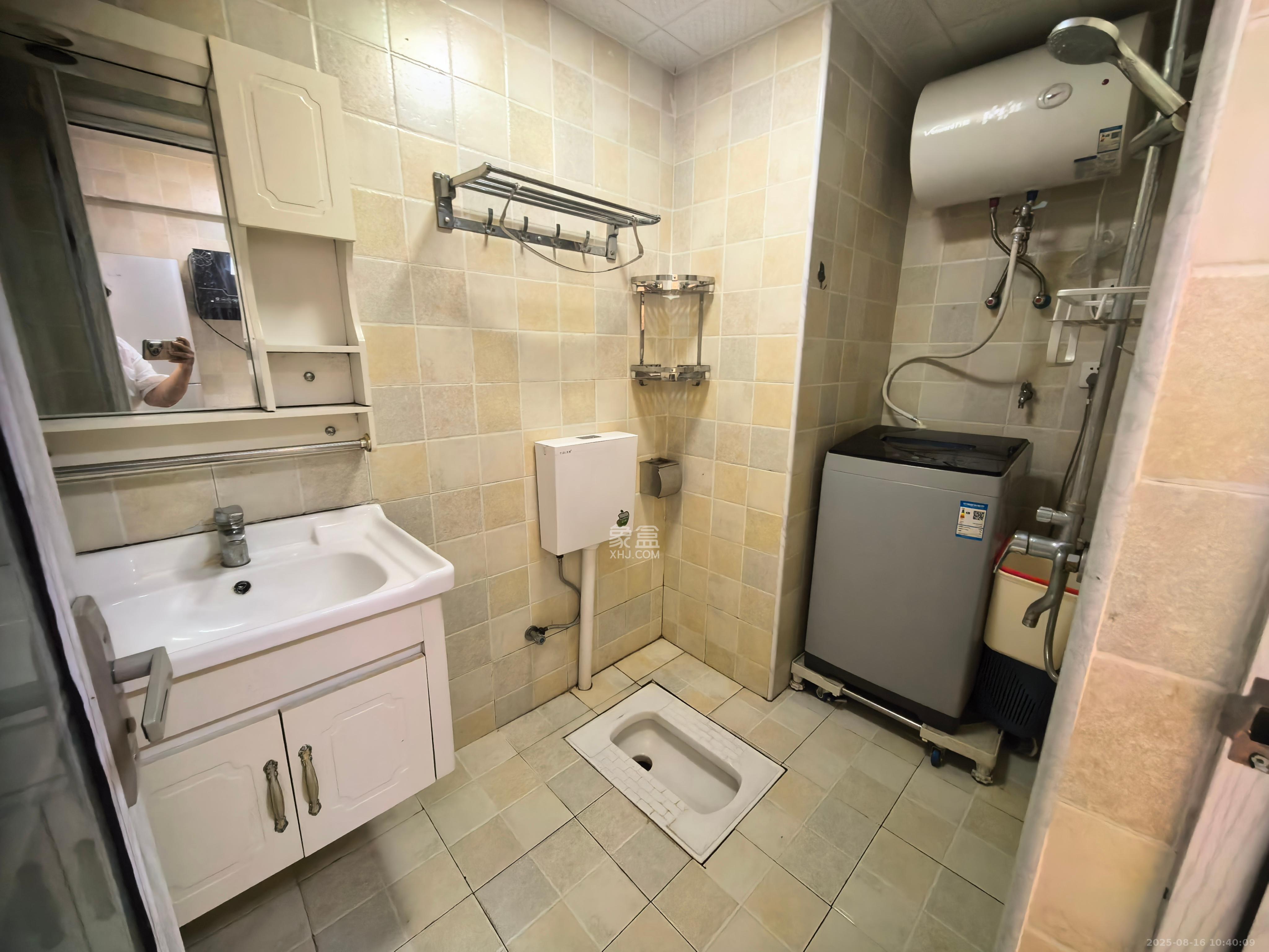 方略城市广场 1室1厅1卫 1400.0元/月 方略城市广场 1室1厅1卫 1400.0元/月室内图