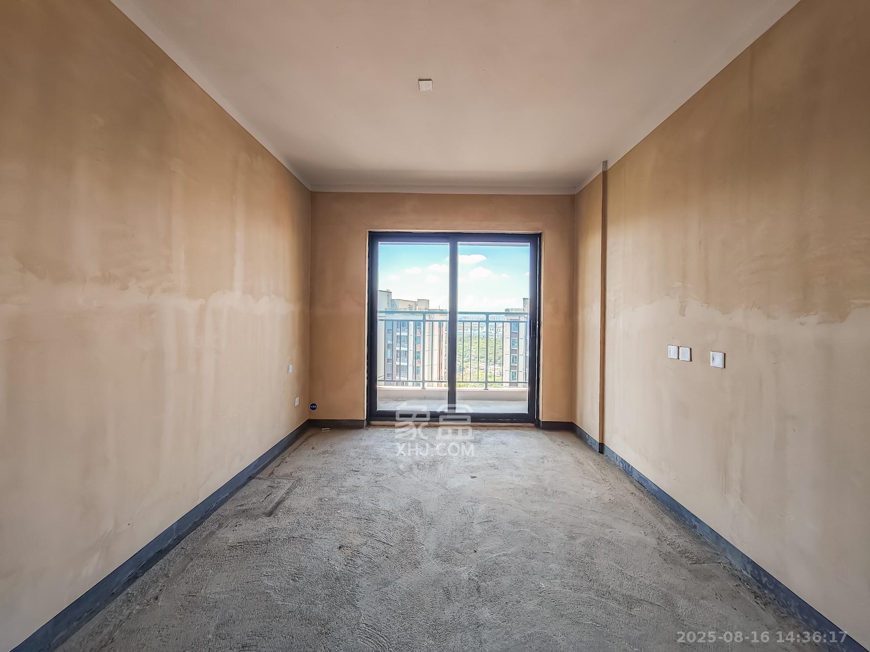 长沙融创城  3室2厅1卫    50.0万 长沙融创城  3室2厅1卫    50.0万