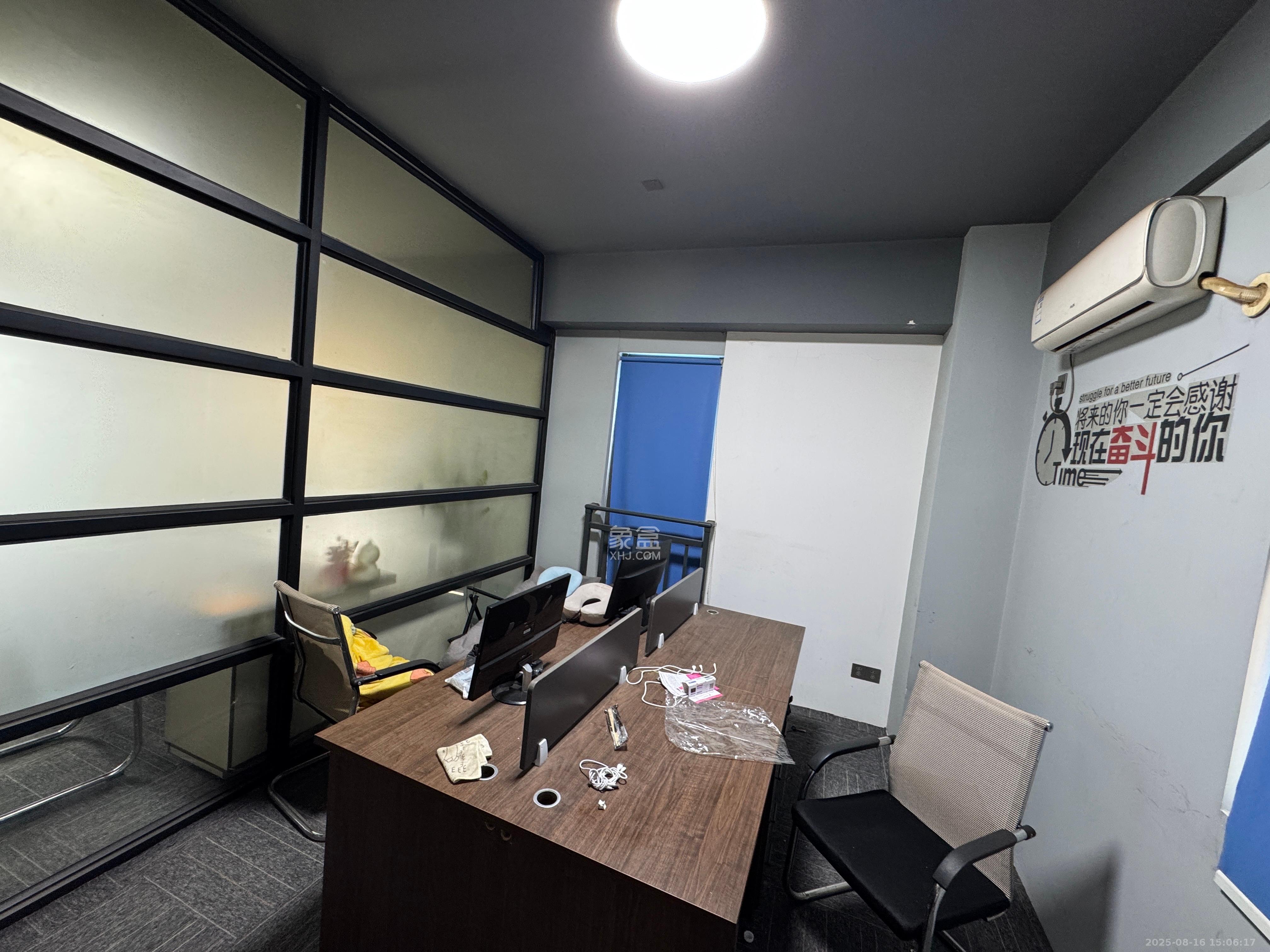 湘域相遇 2室1厅0卫 5500.0元/月 湘域相遇 2室1厅0卫 5500.0元/月室内图