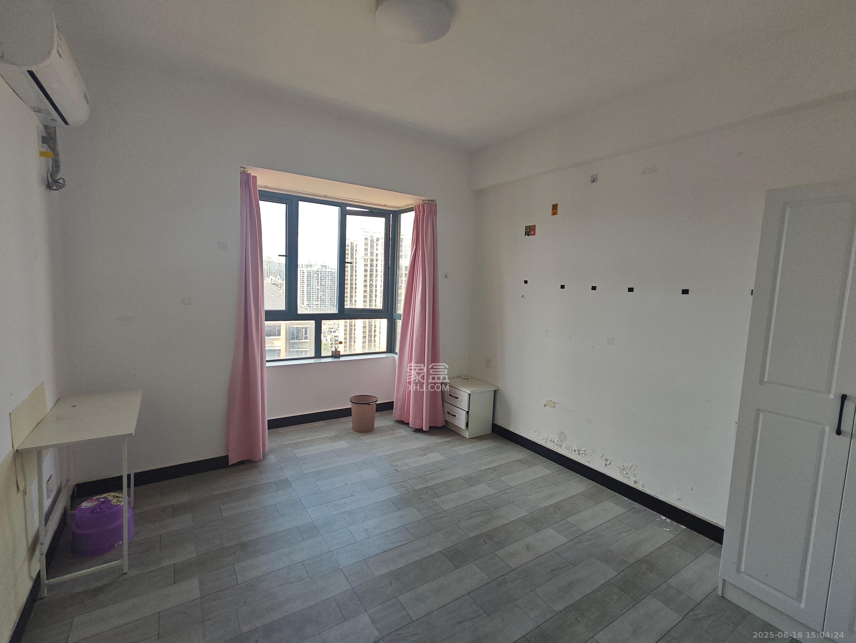 润和之悦(金泽园) 4室2厅2卫 2100.0元/月 润和之悦(金泽园) 4室2厅2卫 2100.0元/月室内图