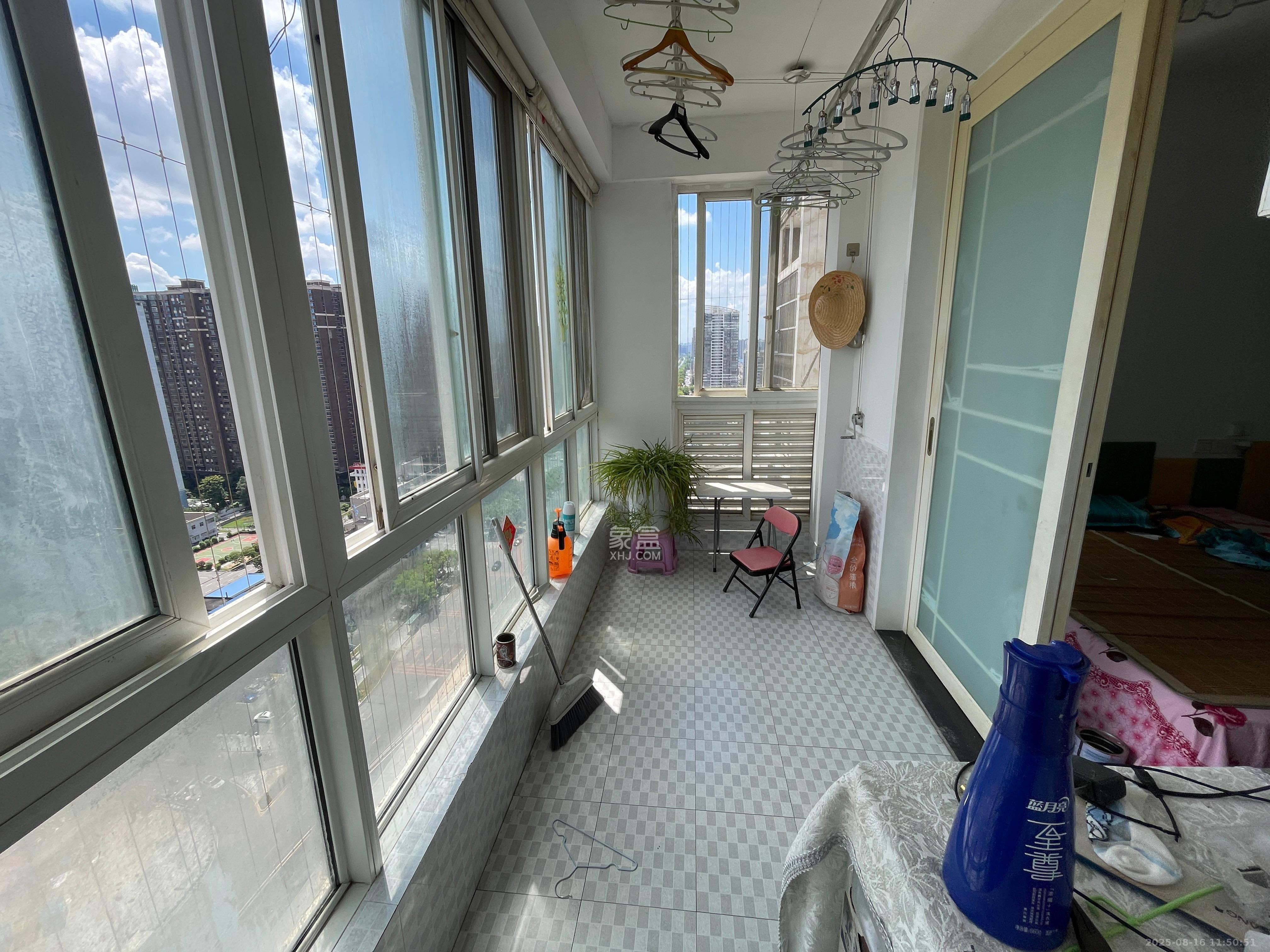 星沙教师公寓 1室2厅1卫 2200.0元/月 星沙教师公寓 1室2厅1卫 2200.0元/月室内图