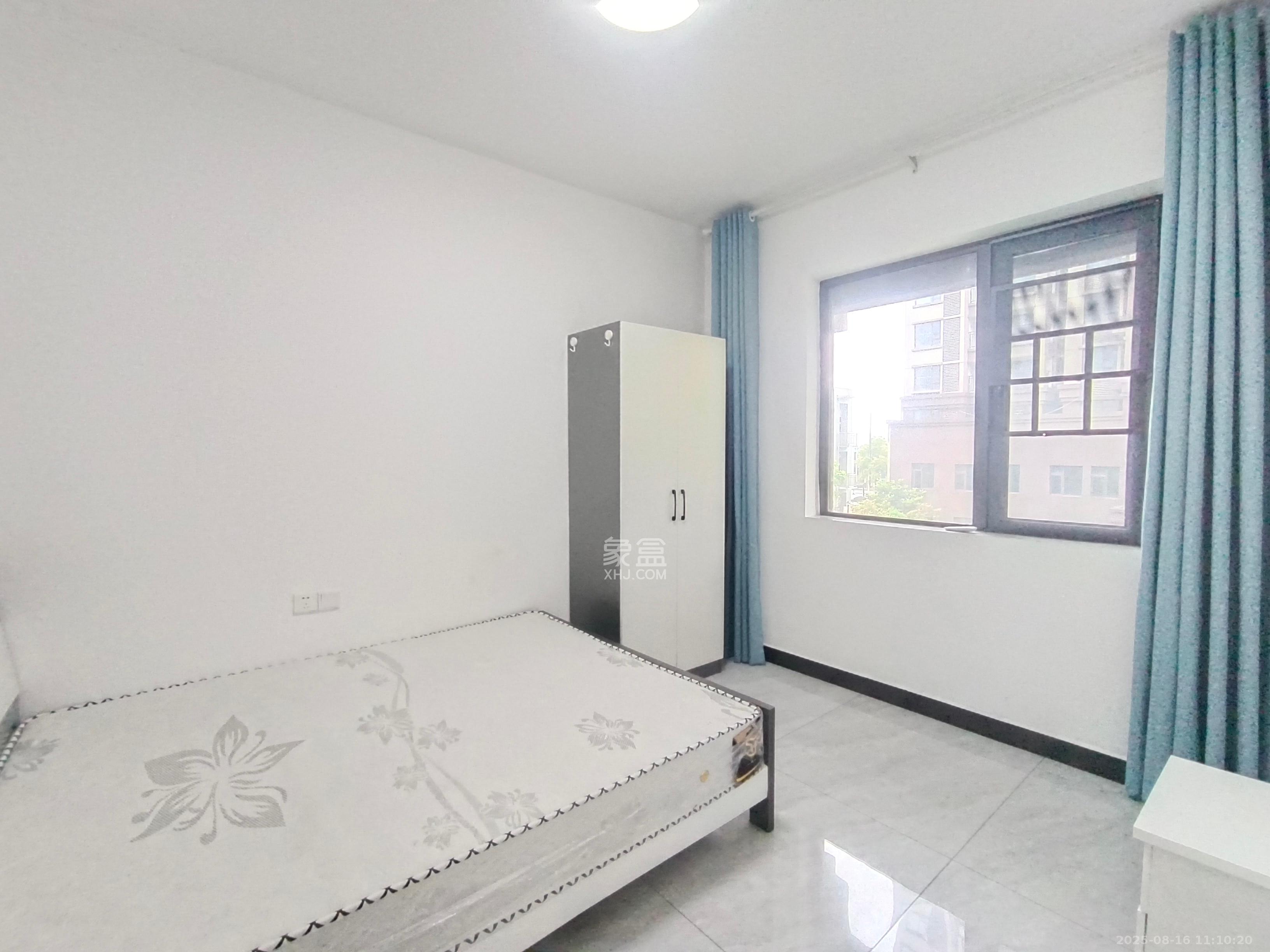 金广星苑  3室2厅2卫    2400.0元/月 金广星苑  3室2厅2卫    2400.0元/月室内图