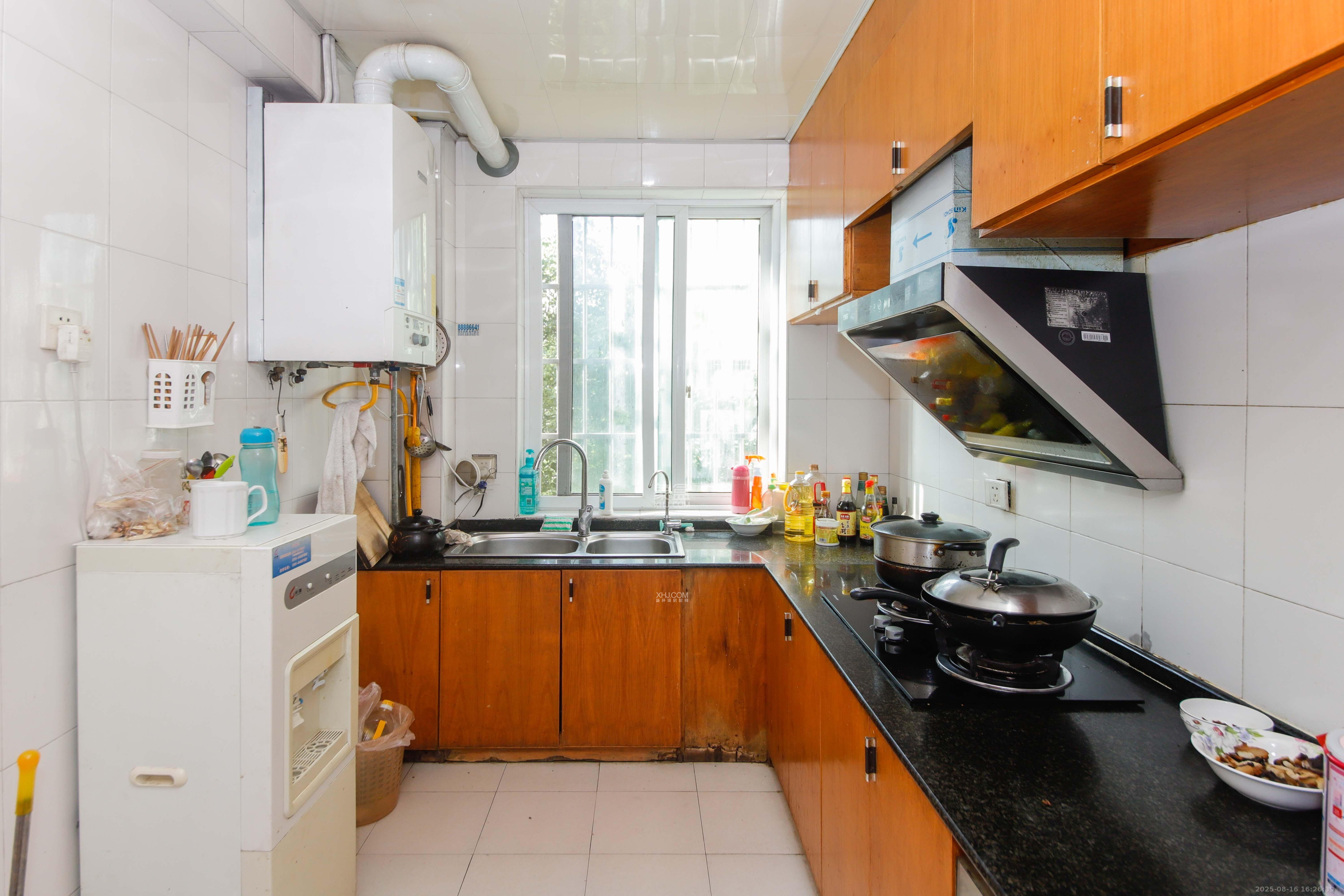 长房西郡  3室2厅2卫    2800.0元/月 长房西郡  3室2厅2卫    2800.0元/月室内图