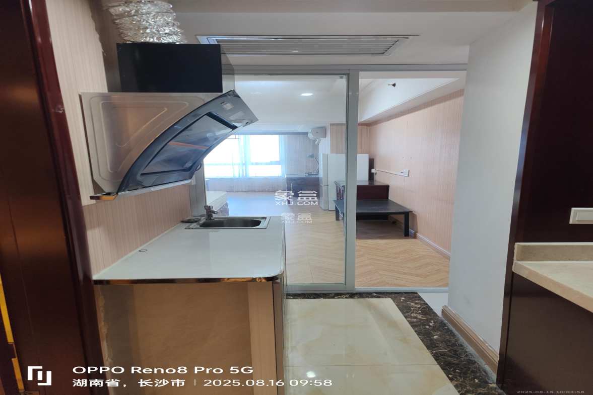 海德公园 1室1厅1卫 1200.0元/月 海德公园 1室1厅1卫 1200.0元/月室内图