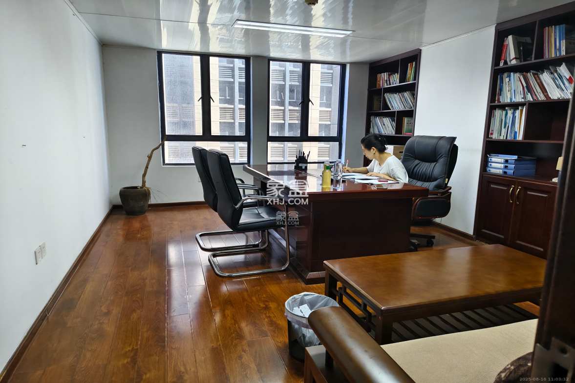 建发汇金国际 1室1厅1卫 20000.0元/月 建发汇金国际 1室1厅1卫 20000.0元/月室内图