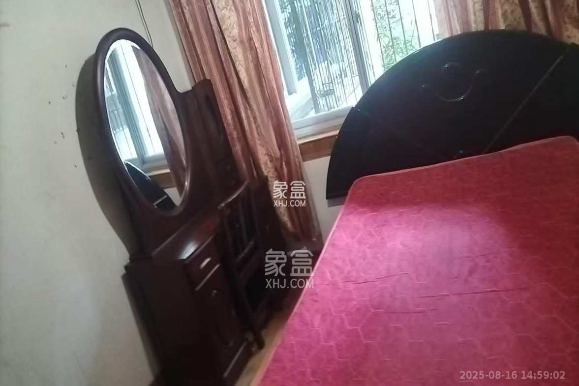 航天大院 3室2厅2卫 2000.0元/月 航天大院 3室2厅2卫 2000.0元/月室内图