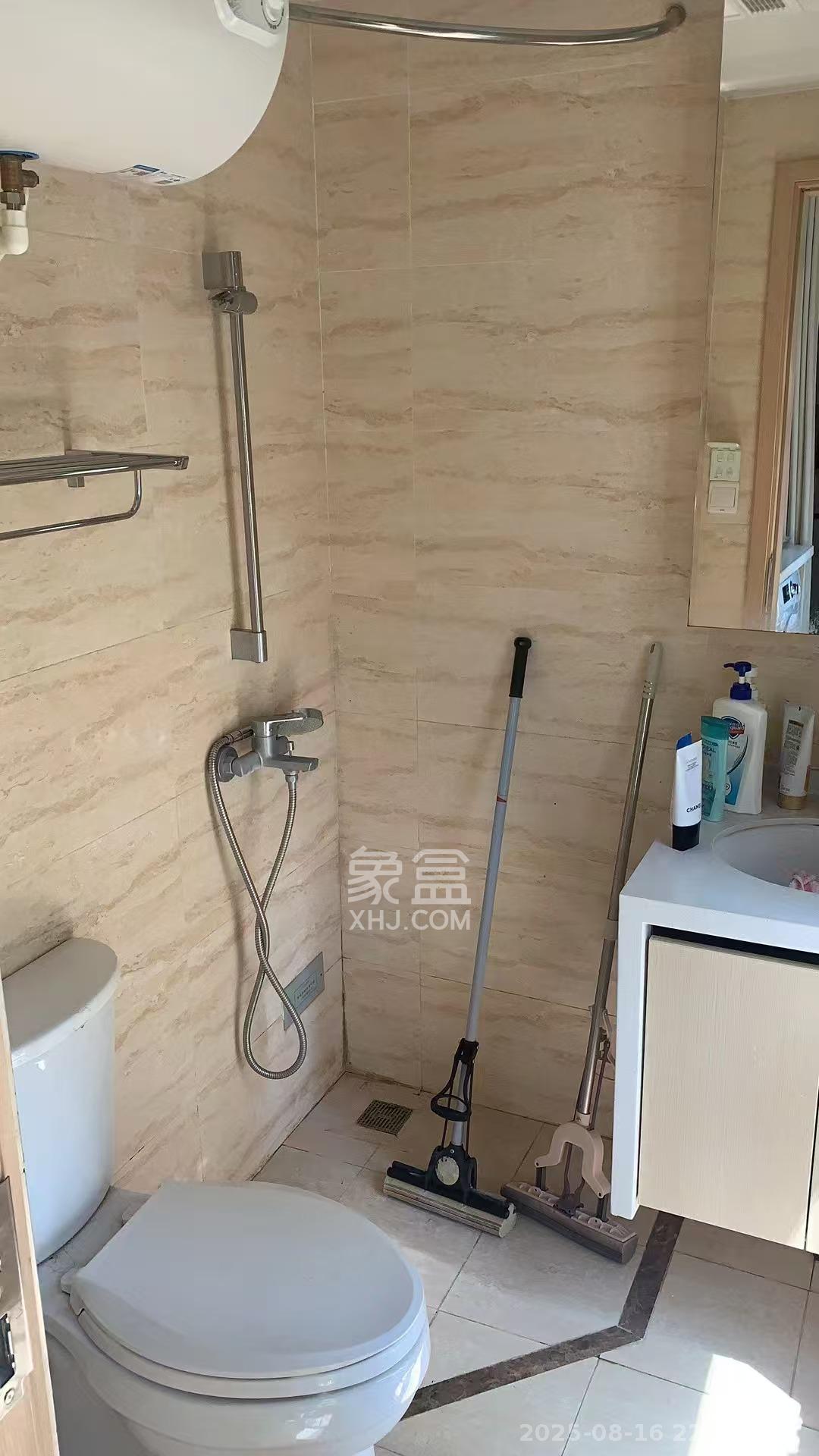 君合天玺 1室1厅1卫 1400.0元/月 君合天玺 1室1厅1卫 1400.0元/月室内图