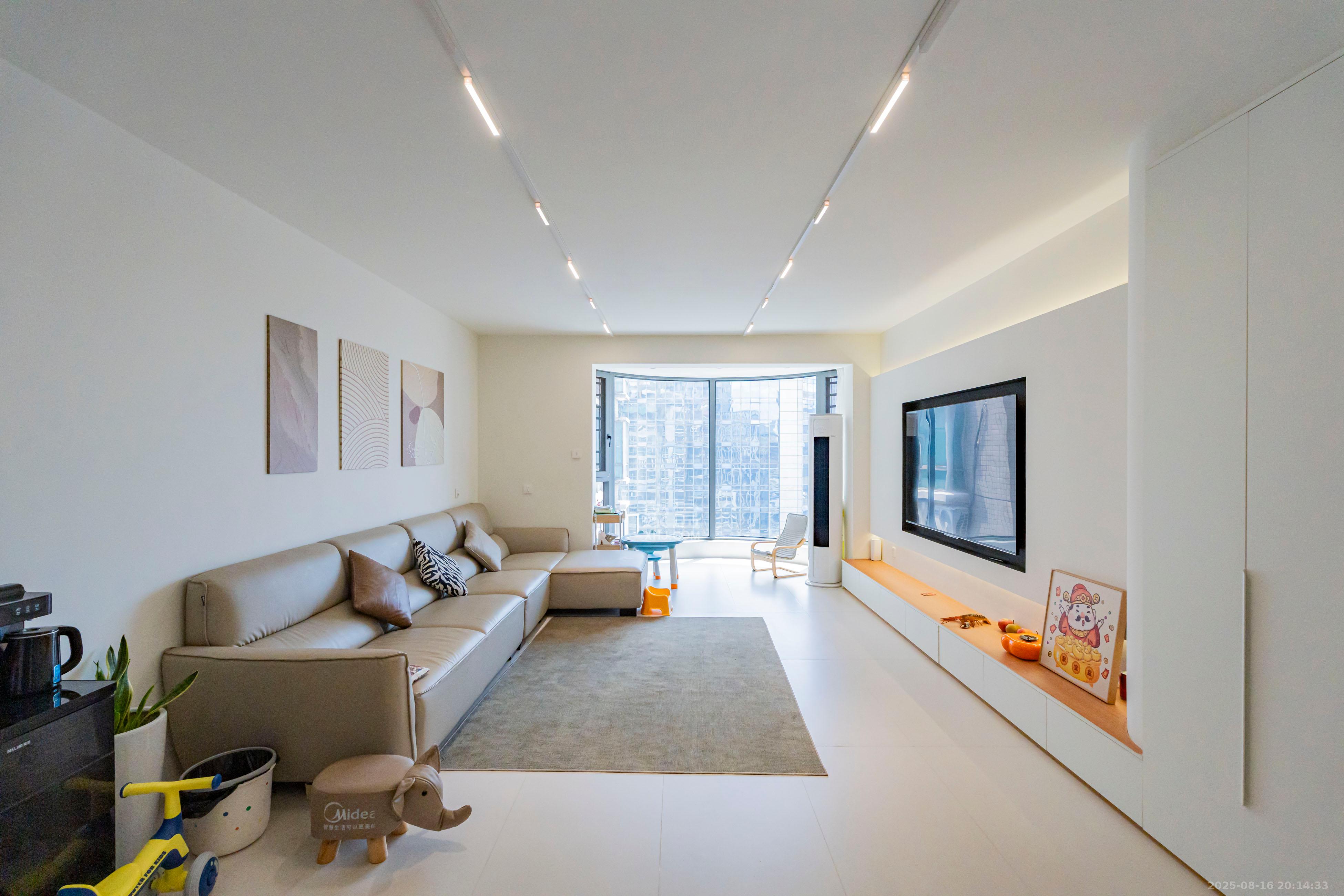 湖南财富中心  4室2厅2卫    165.0万 湖南财富中心  4室2厅2卫    165.0万