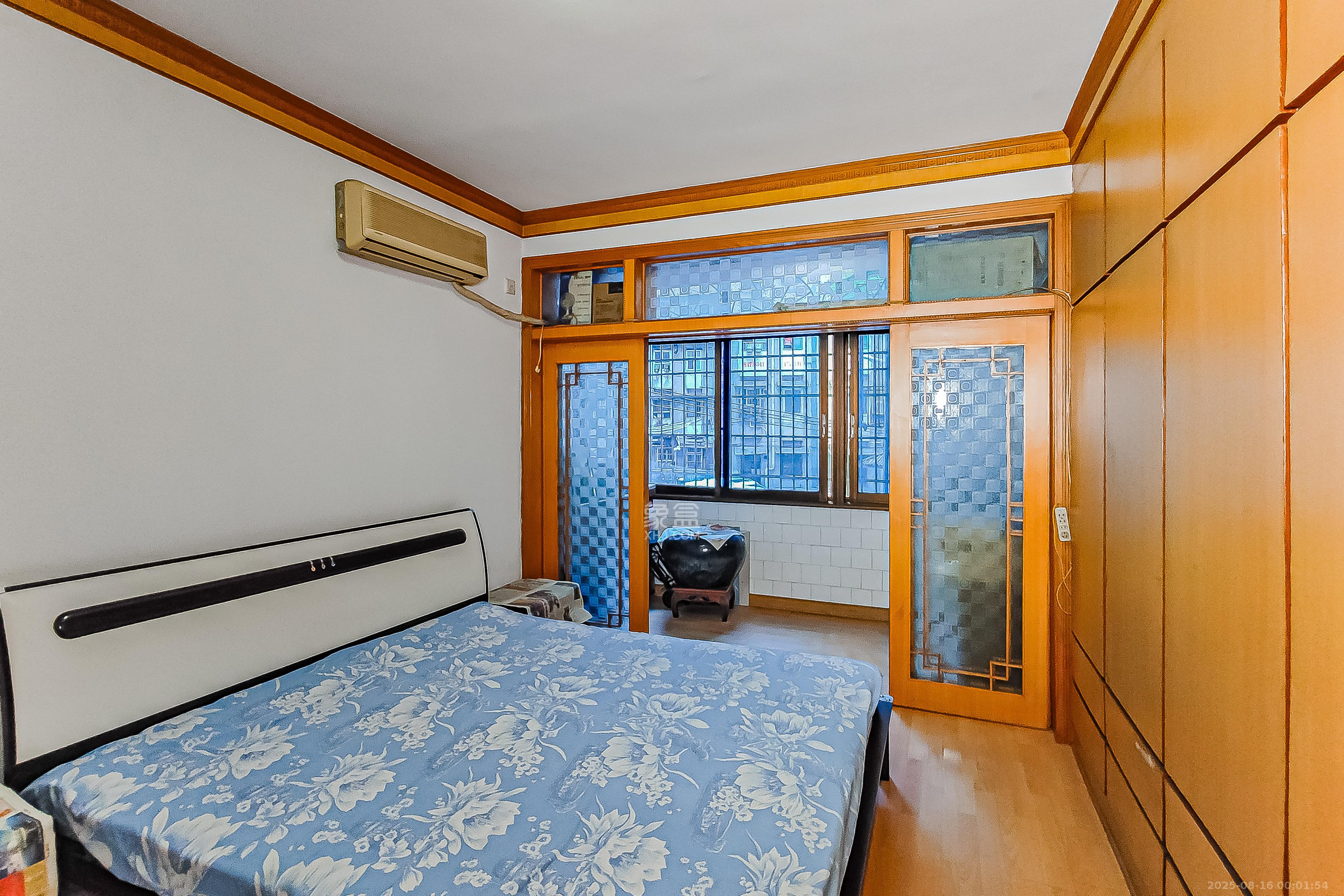 石子冲巷  3室2厅1卫    67.0万卧室