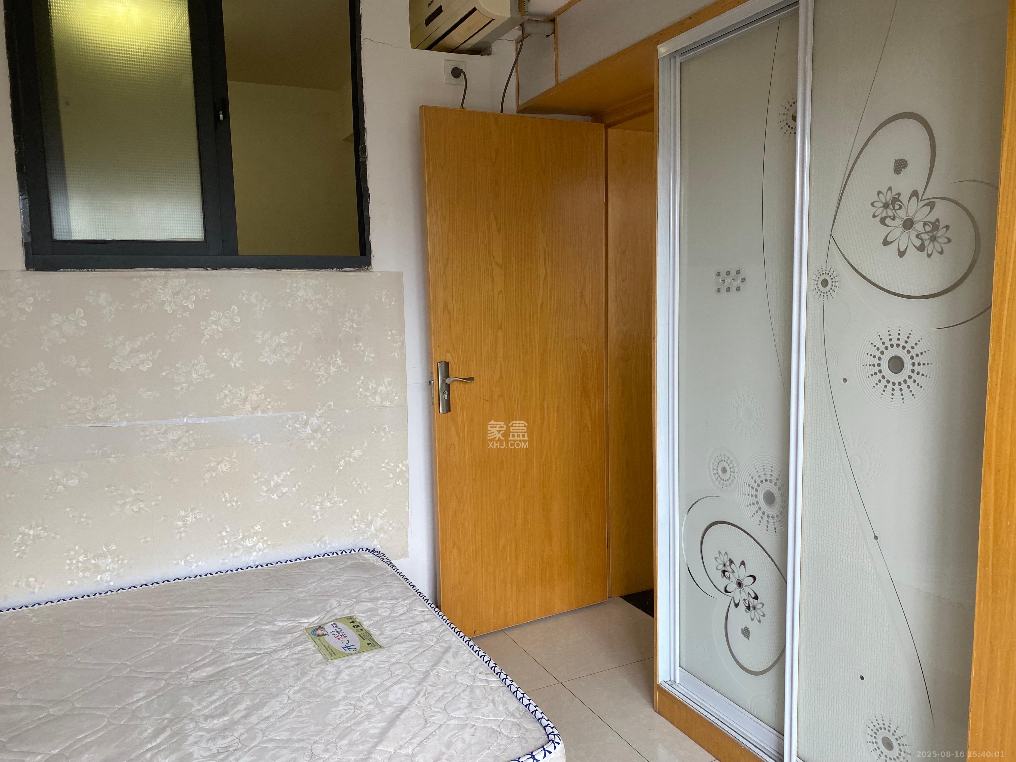 上峰苑（兰亭玥岛）  2室1厅1卫   1700.00元/月室内图