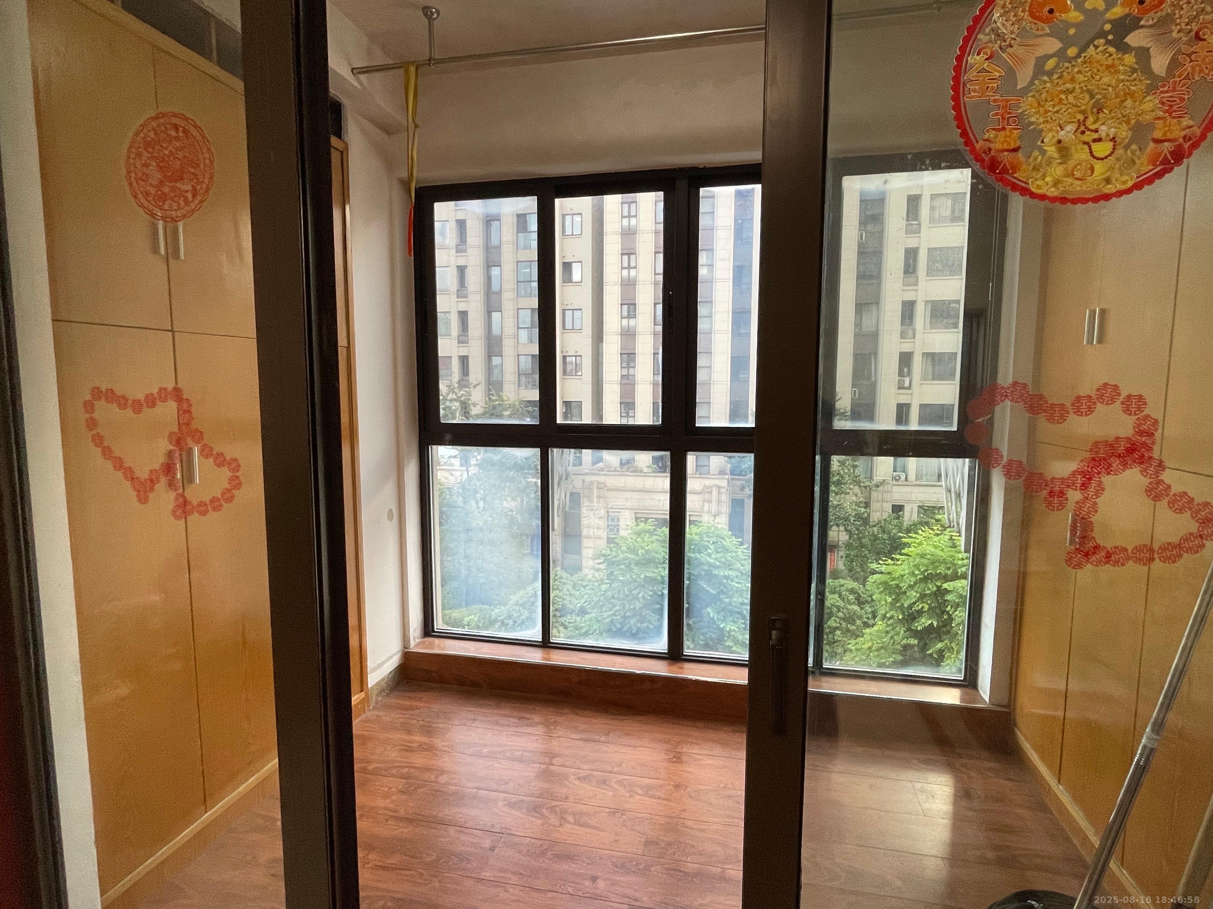 金茂梅溪湖 3室2厅2卫 3000.0元/月 金茂梅溪湖 3室2厅2卫 3000.0元/月室内图