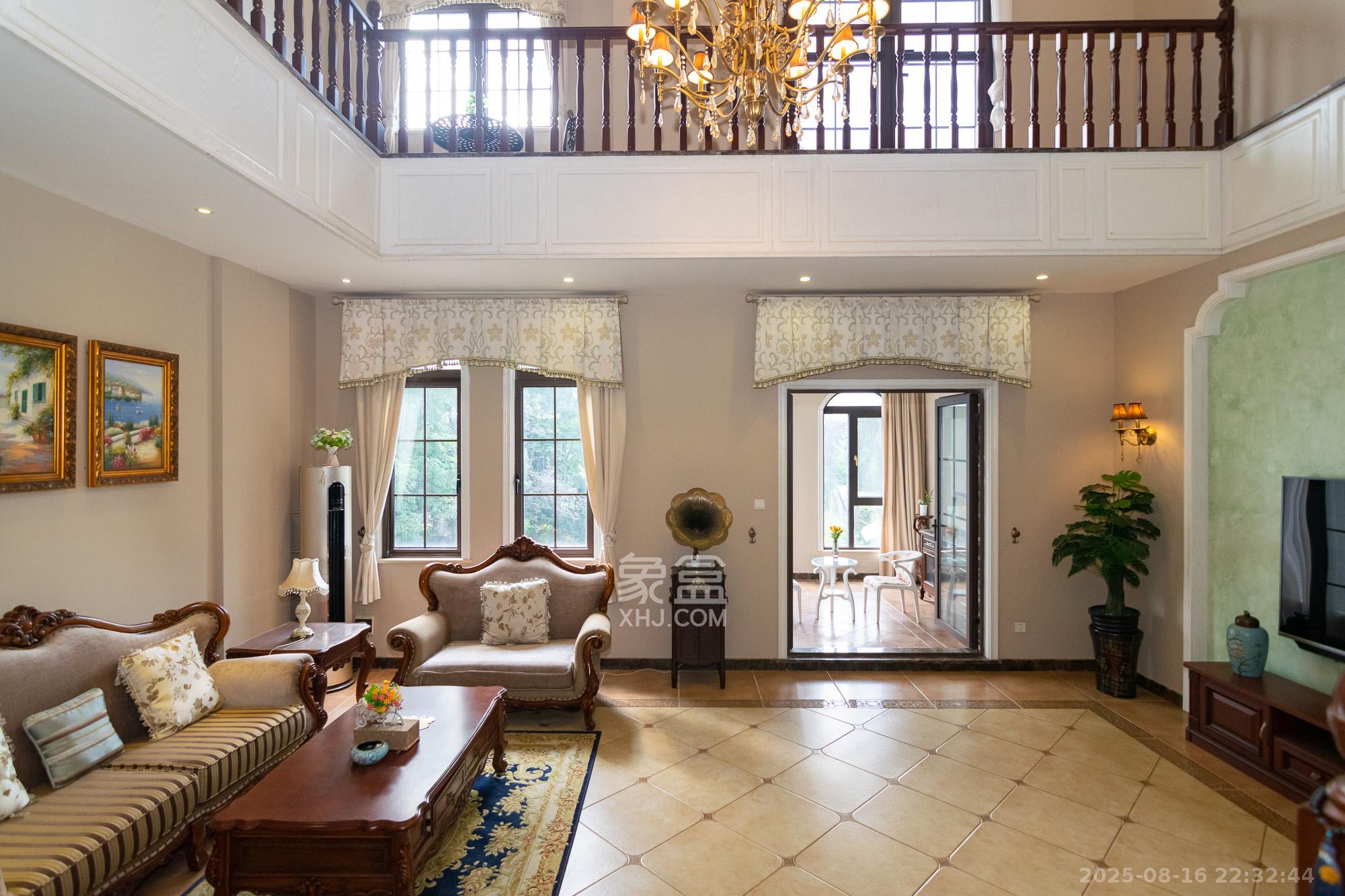 金地三千府(金地湖山樾、金地自在城)  5室3厅4卫    428.0万 金地三千府(金地湖山樾、金地自在城)  5室3厅4卫    428.0万