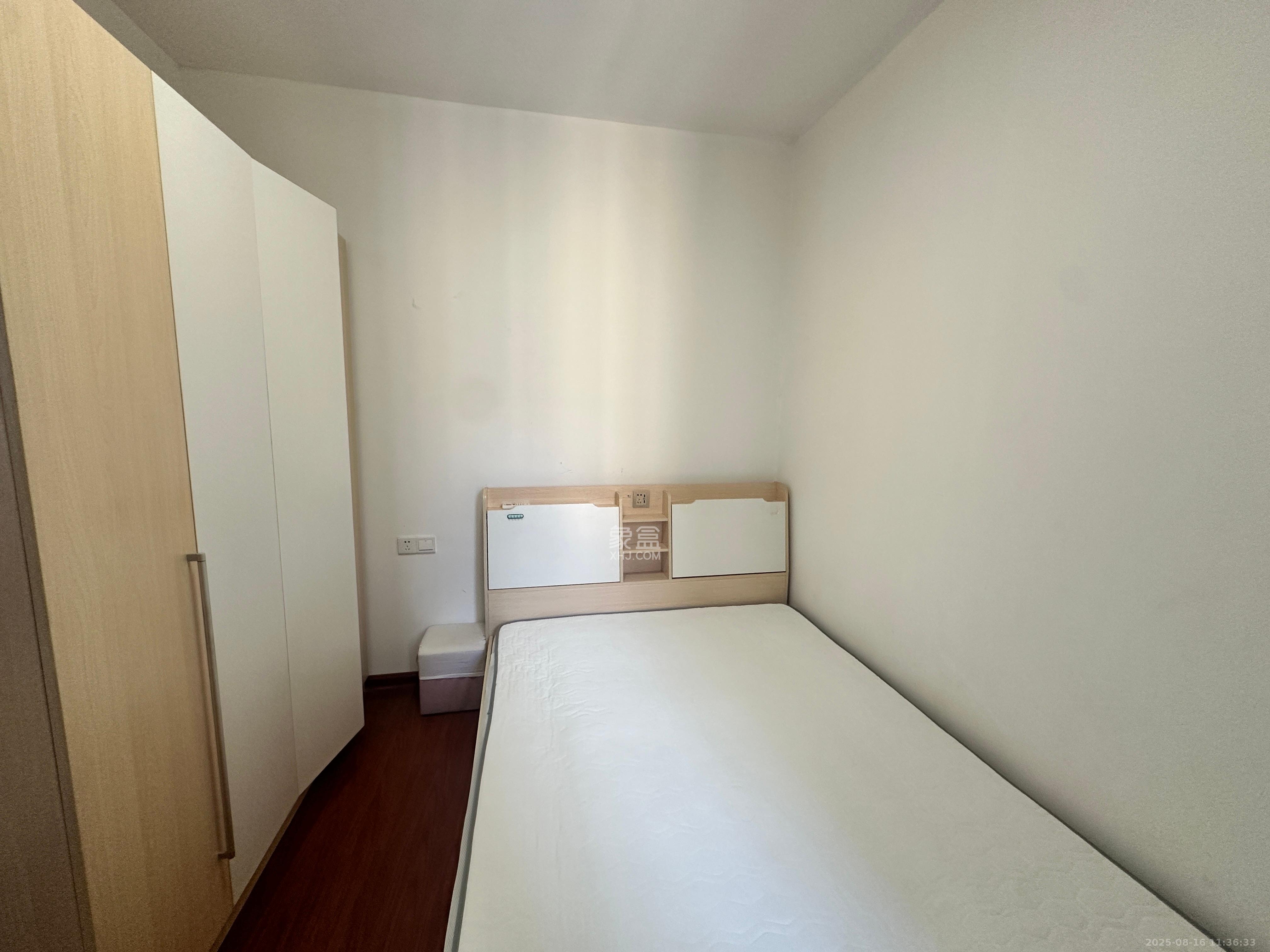 正旺国际铭城(正旺U公馆) 2室1厅1卫 2600.0元/月 正旺国际铭城(正旺U公馆) 2室1厅1卫 2600.0元/月室内图