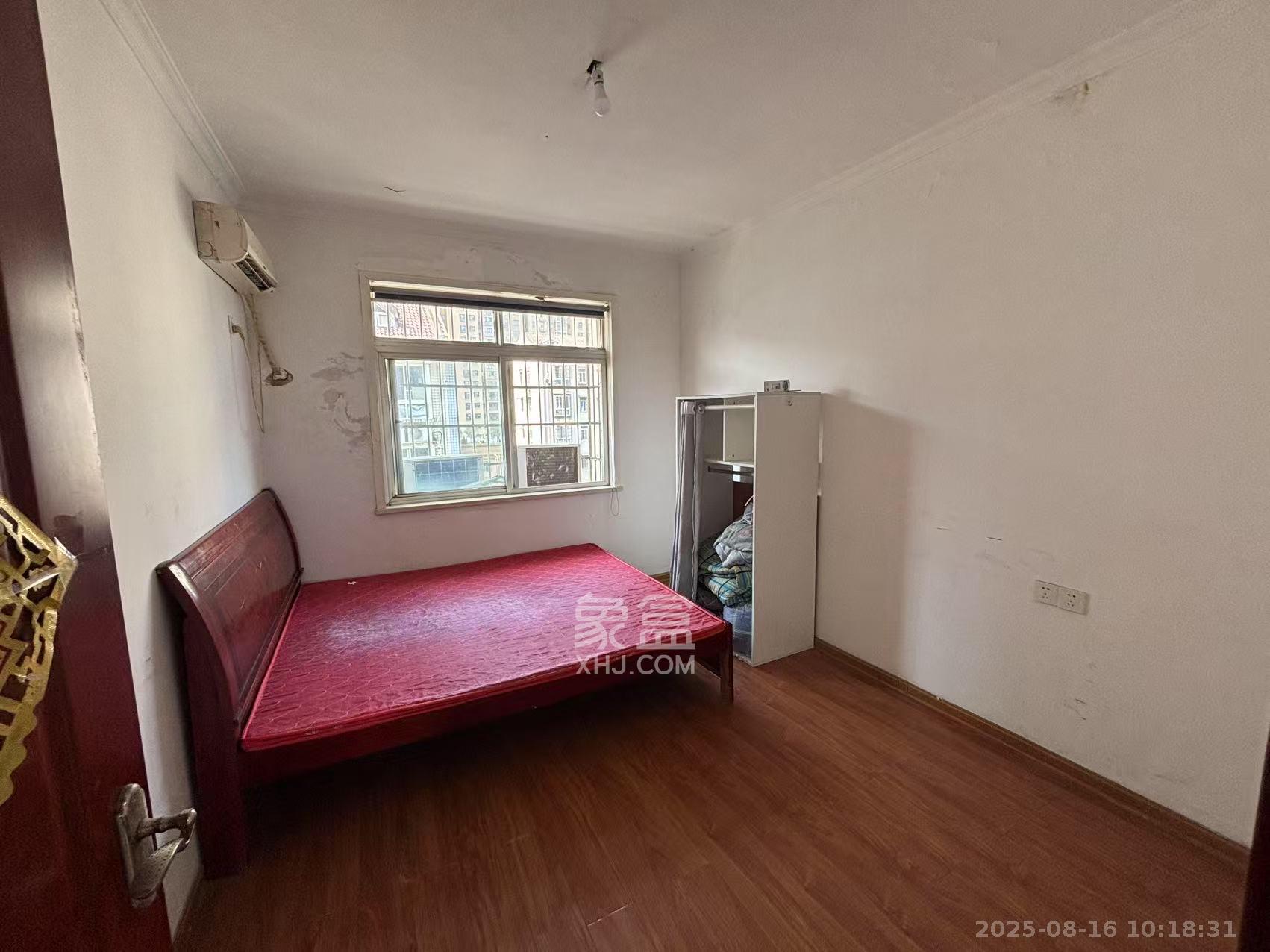 红星农博住宅小区(佳英农博小区) 6室2厅3卫 2500.0元/月 红星农博住宅小区(佳英农博小区) 6室2厅3卫 2500.0元/月室内图