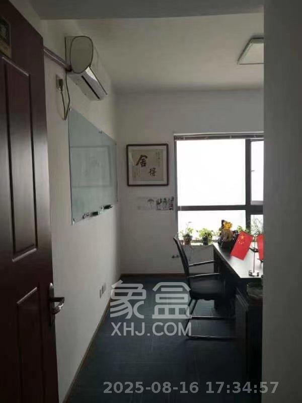 保利国际广场  4室2厅2卫    4600.0元/月 保利国际广场  4室2厅2卫    4600.0元/月