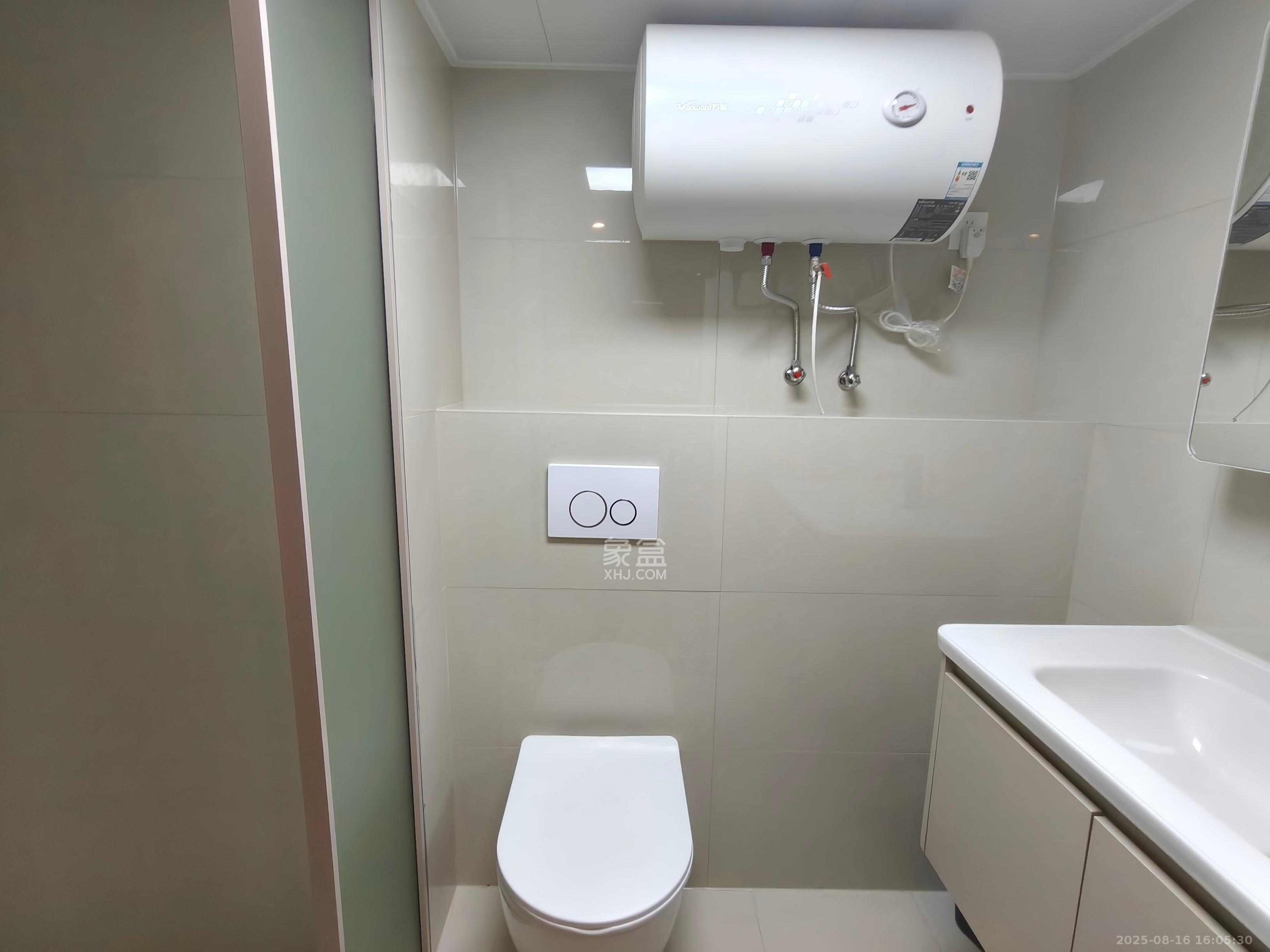 建发养云  3室2厅1卫   2600.00元/月室内图
