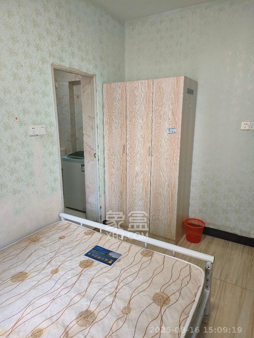 雨花公馆(紫苔名苑) 4室2厅2卫 3000.0元/月 雨花公馆(紫苔名苑) 4室2厅2卫 3000.0元/月室内图