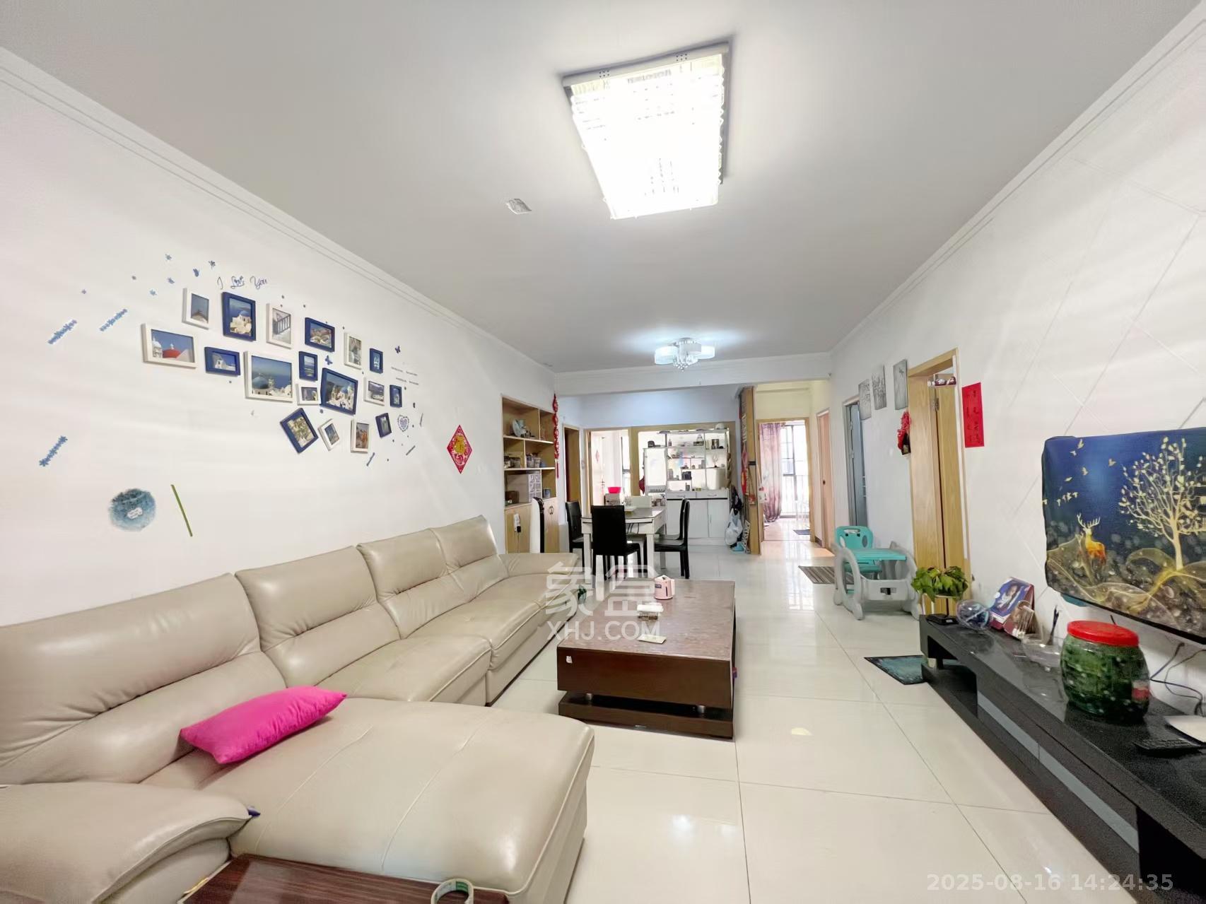 中城丽景香山园 3室2厅1卫 3300.0元/月 中城丽景香山园 3室2厅1卫 3300.0元/月室内图