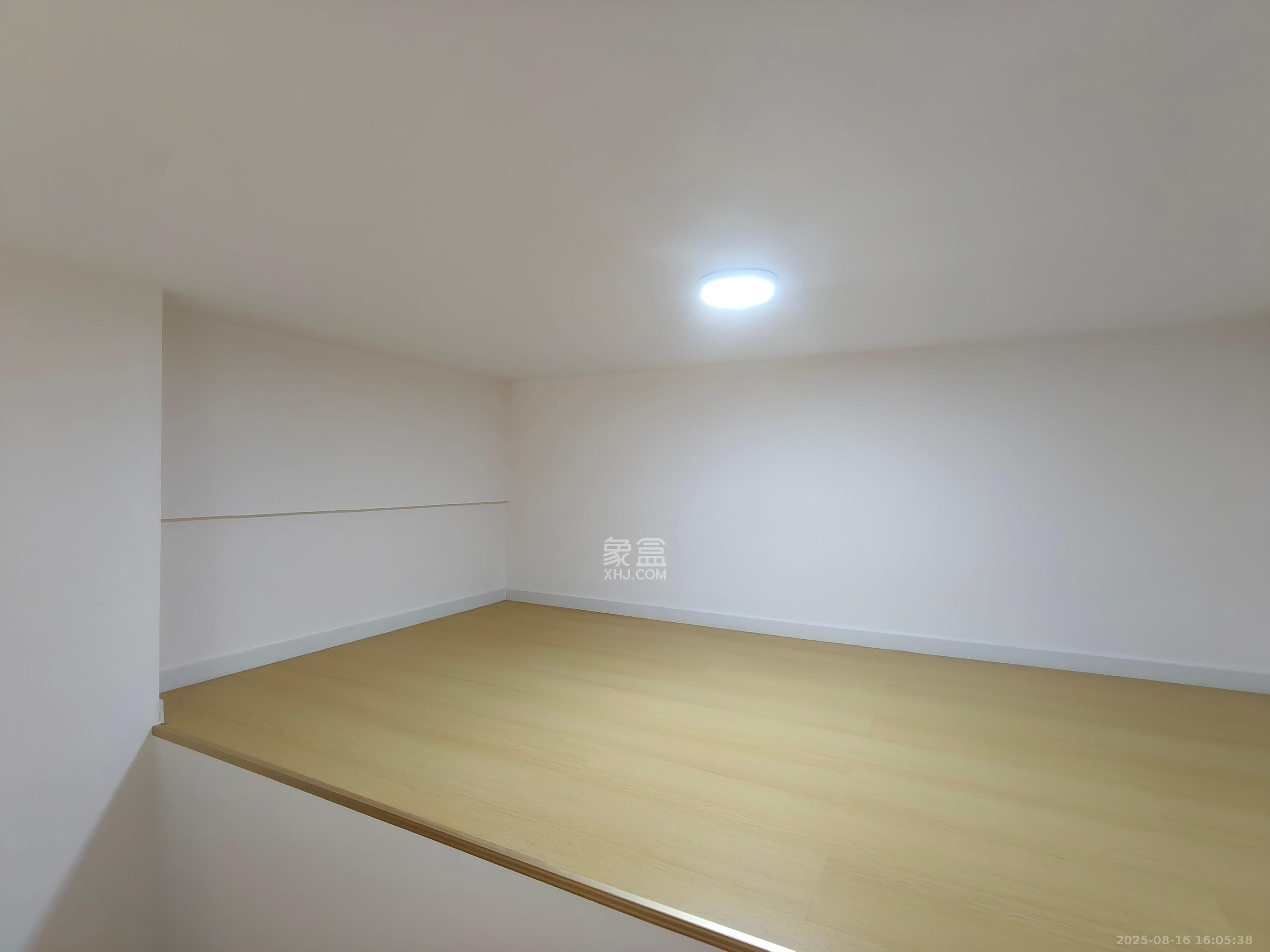 建发养云  3室2厅1卫   2600.00元/月室内图