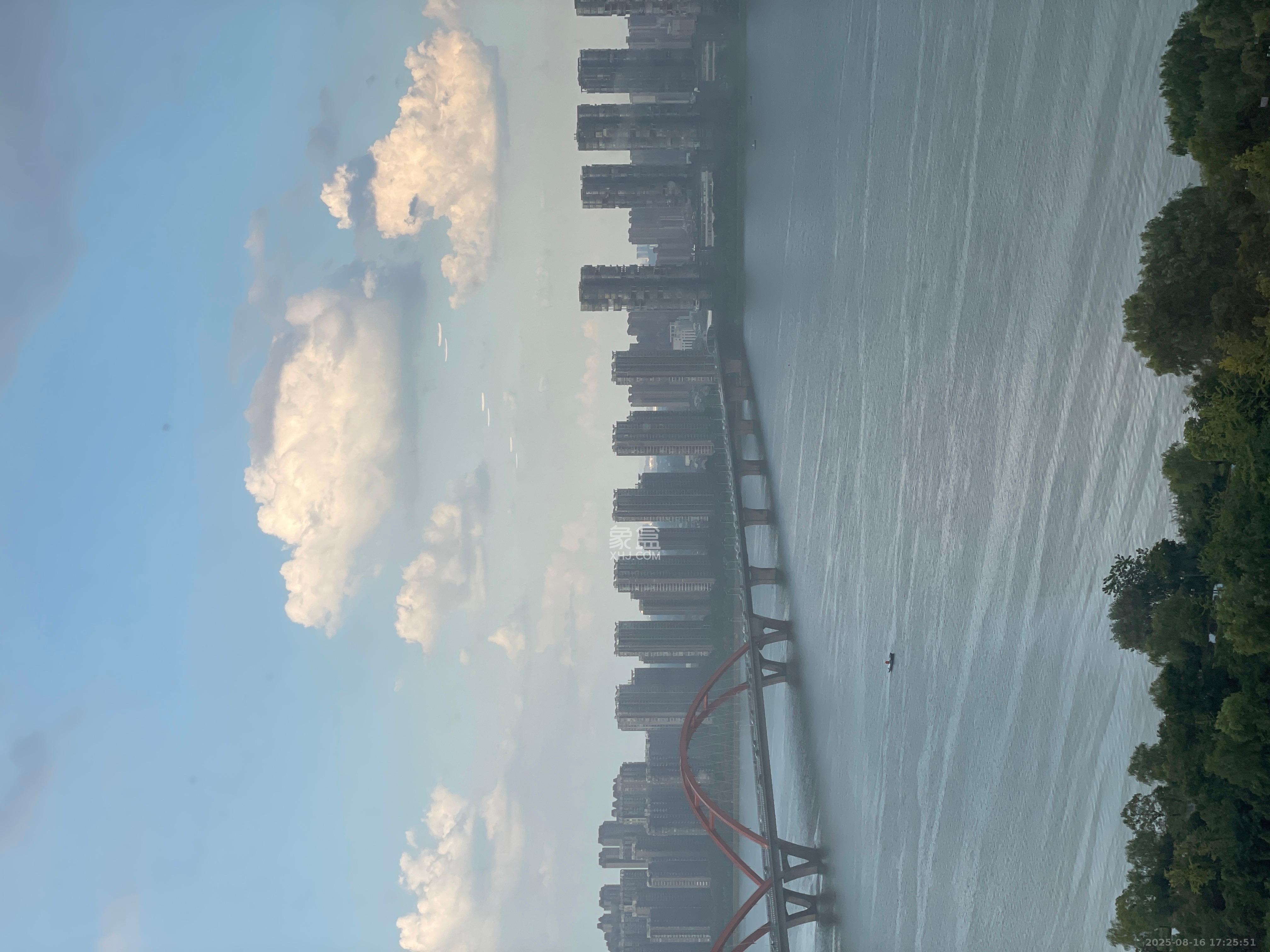 远洋外滩壹号 1室1厅1卫 2600.0元/月 远洋外滩壹号 1室1厅1卫 2600.0元/月室内图