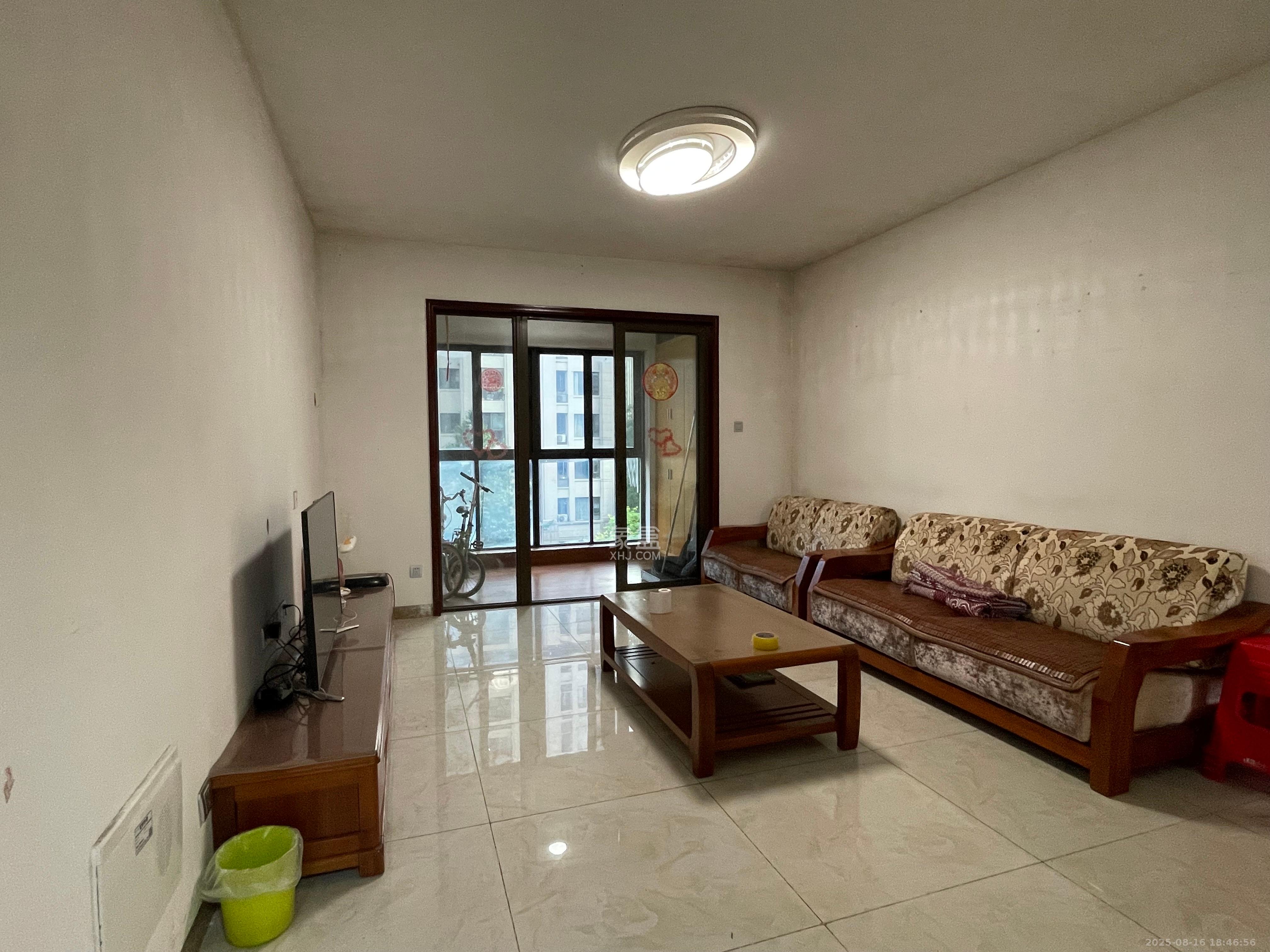 金茂梅溪湖 3室2厅2卫 3000.0元/月 金茂梅溪湖 3室2厅2卫 3000.0元/月室内图