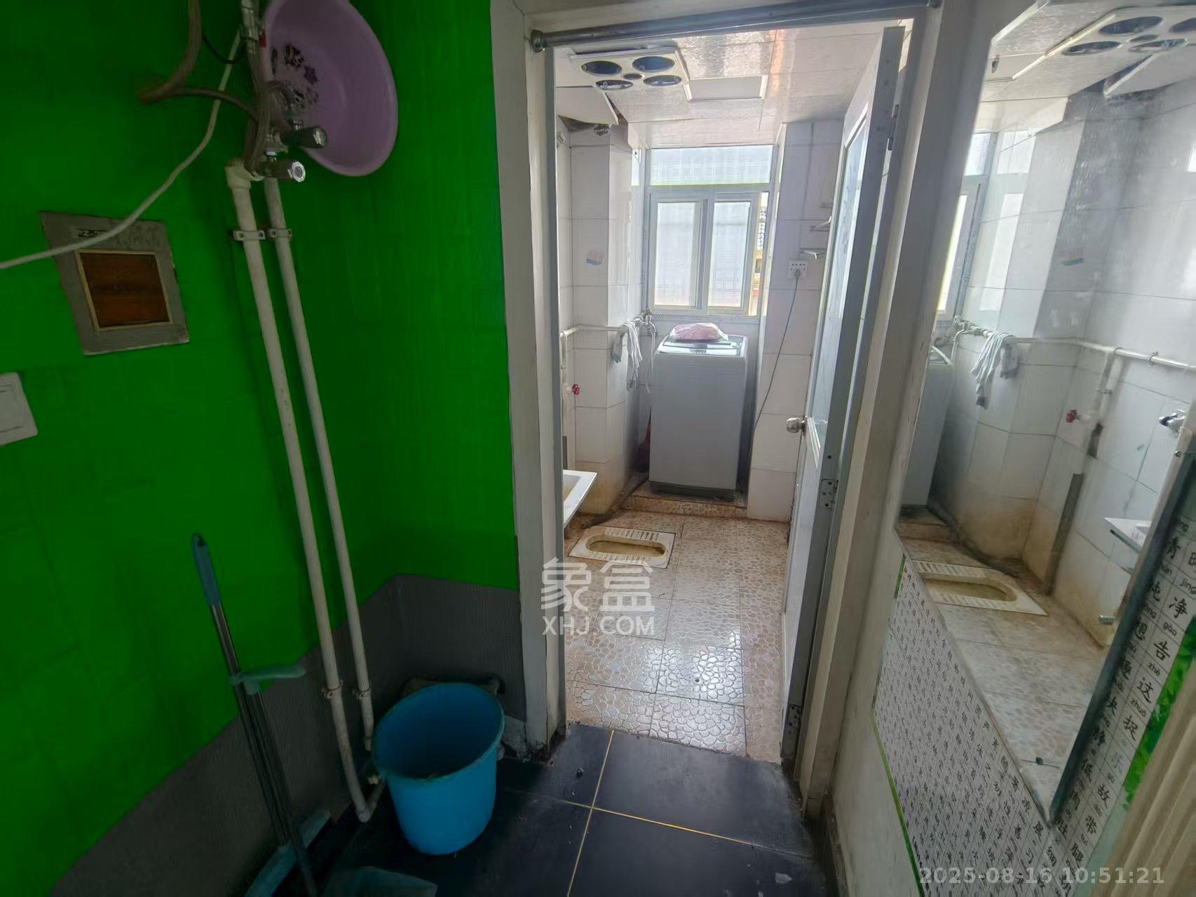 南门口晏家塘社区  3室2厅1卫    2200.0元/月 南门口晏家塘社区  3室2厅1卫    2200.0元/月室内图