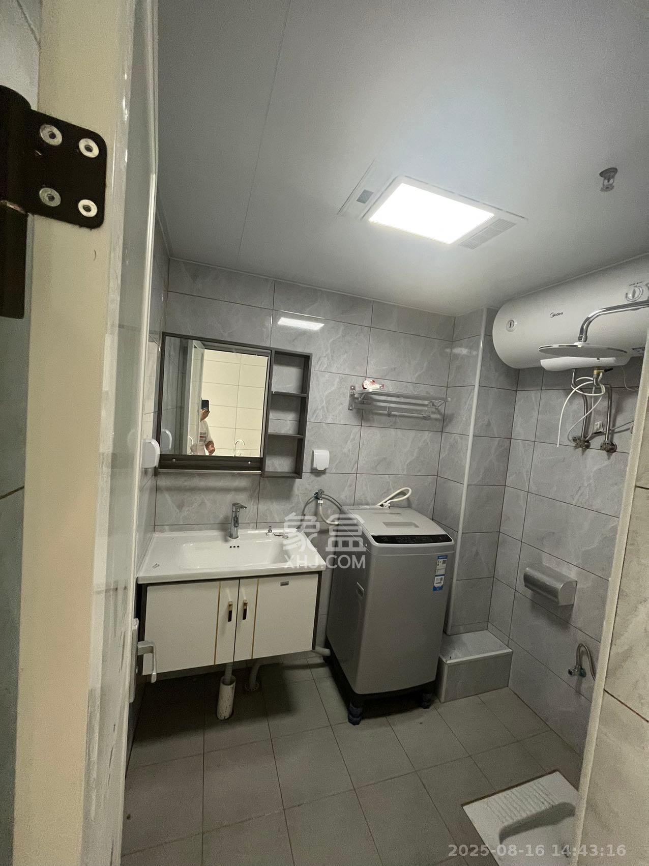 碧桂园印象  1室1厅1卫    1700.0元/月室内图