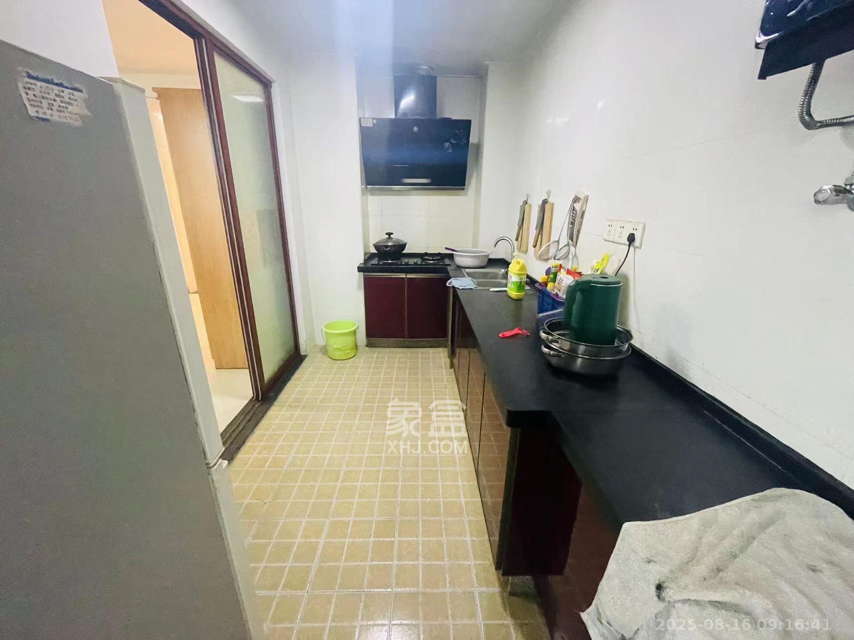 保利麓谷林语E区  4室2厅1卫    3500.0元/月室内图