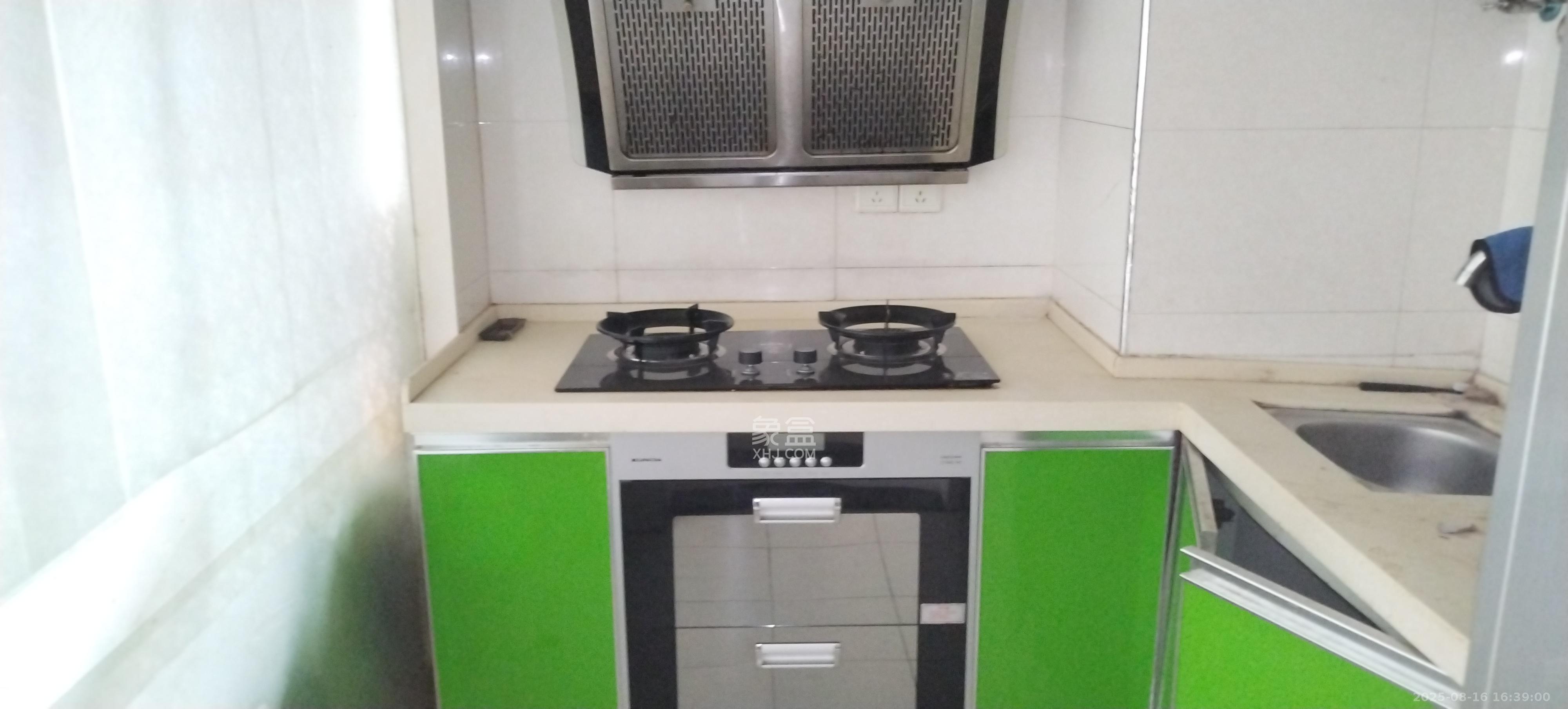 香颂国际  2室2厅1卫    1300.0元/月室内图