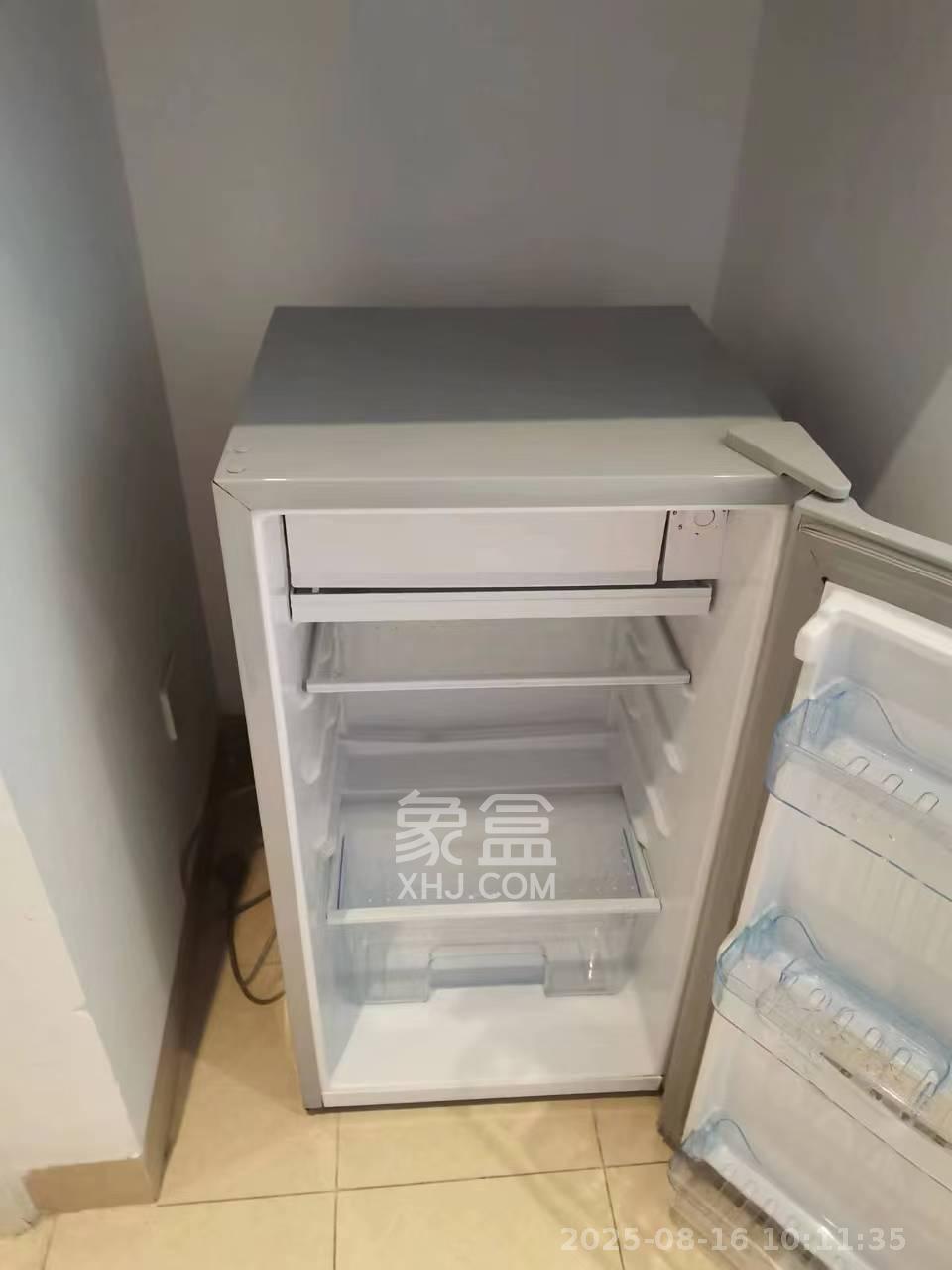 江山帝景哈佛  1室1厅1卫    1400.0元/月室内图