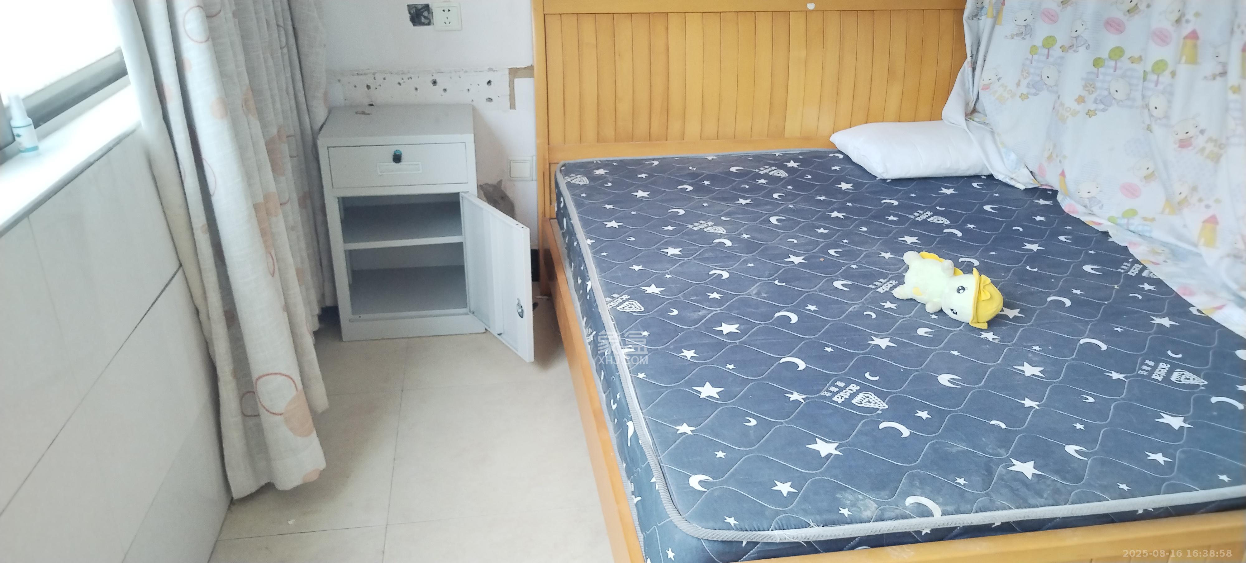 香颂国际  2室2厅1卫    1300.0元/月室内图