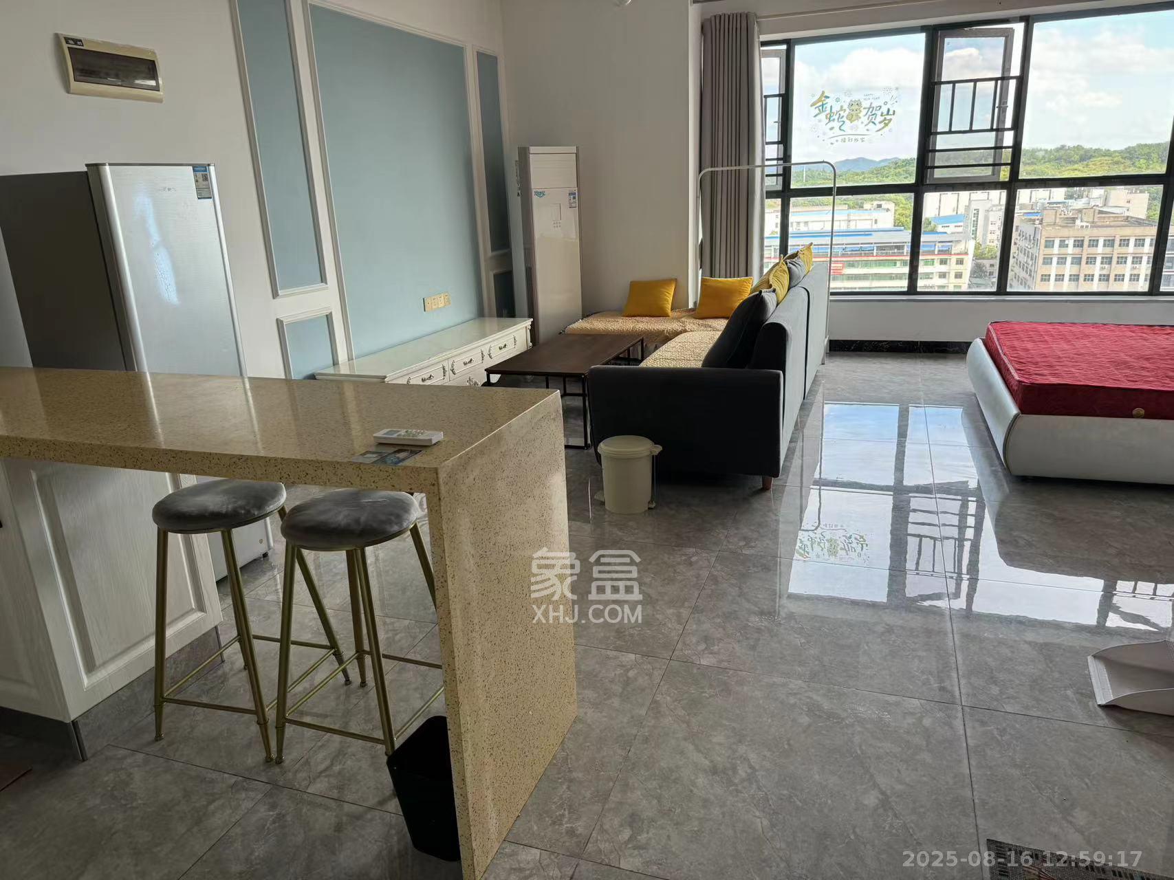 中南国际眼镜城(中伟商业中心)  1室1厅1卫    1400.0元/月 中南国际眼镜城(中伟商业中心)  1室1厅1卫    1400.0元/月室内图1