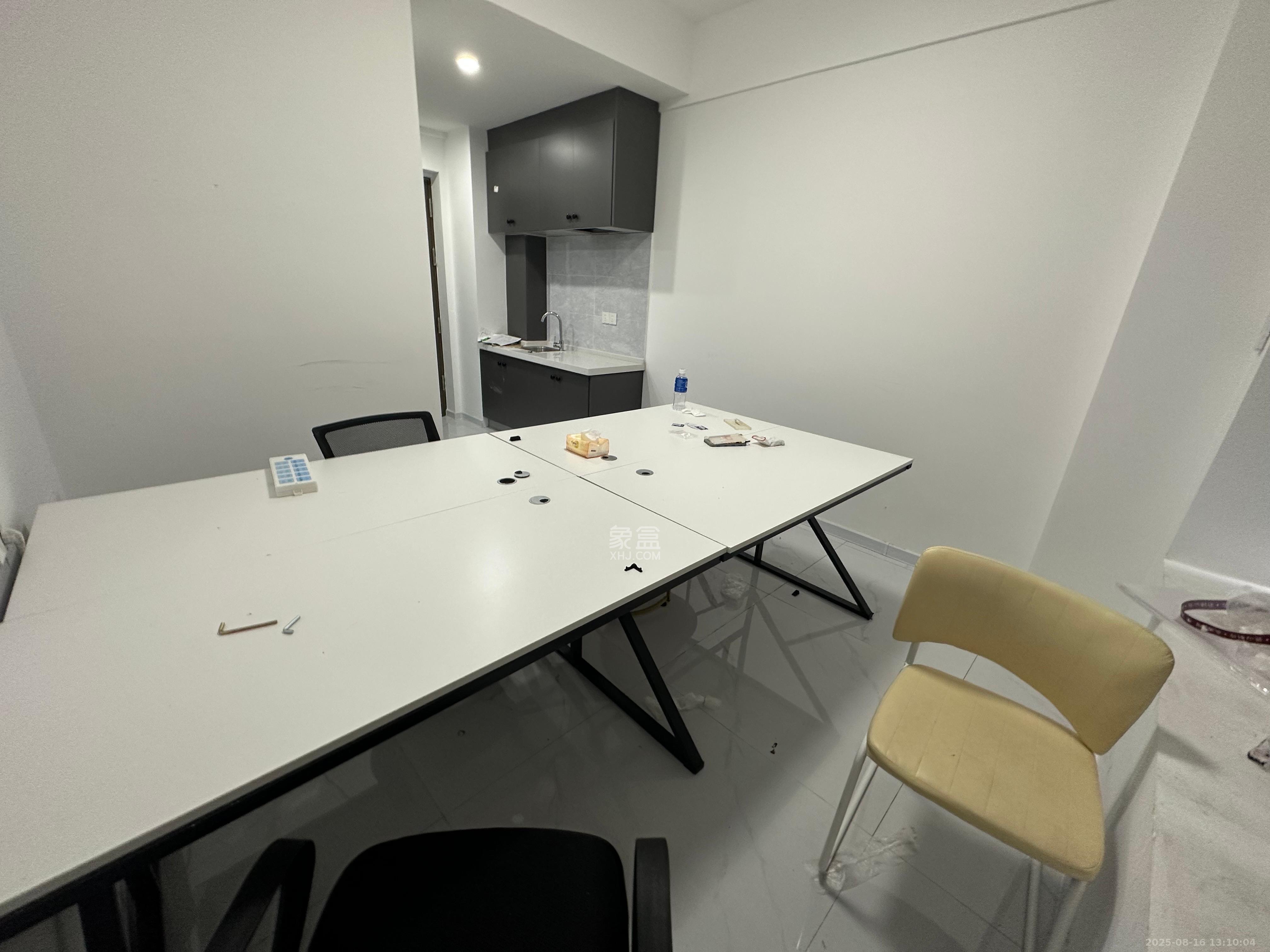 龙湖铂金岛 1室0厅1卫 1200.0元/月 龙湖铂金岛 1室0厅1卫 1200.0元/月室内图