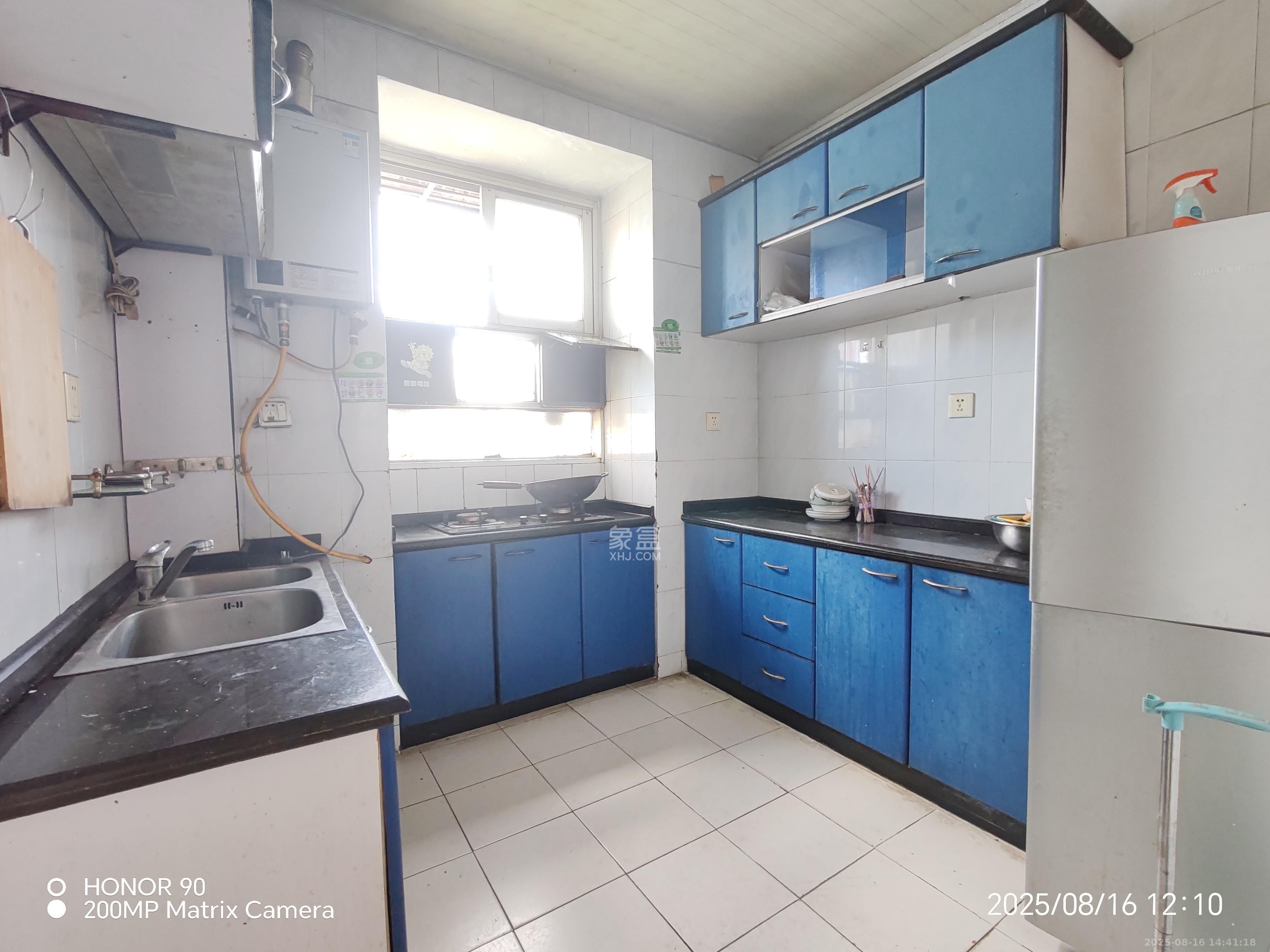 狮子山一片 4室2厅2卫 1800.0元/月 狮子山一片 4室2厅2卫 1800.0元/月室内图