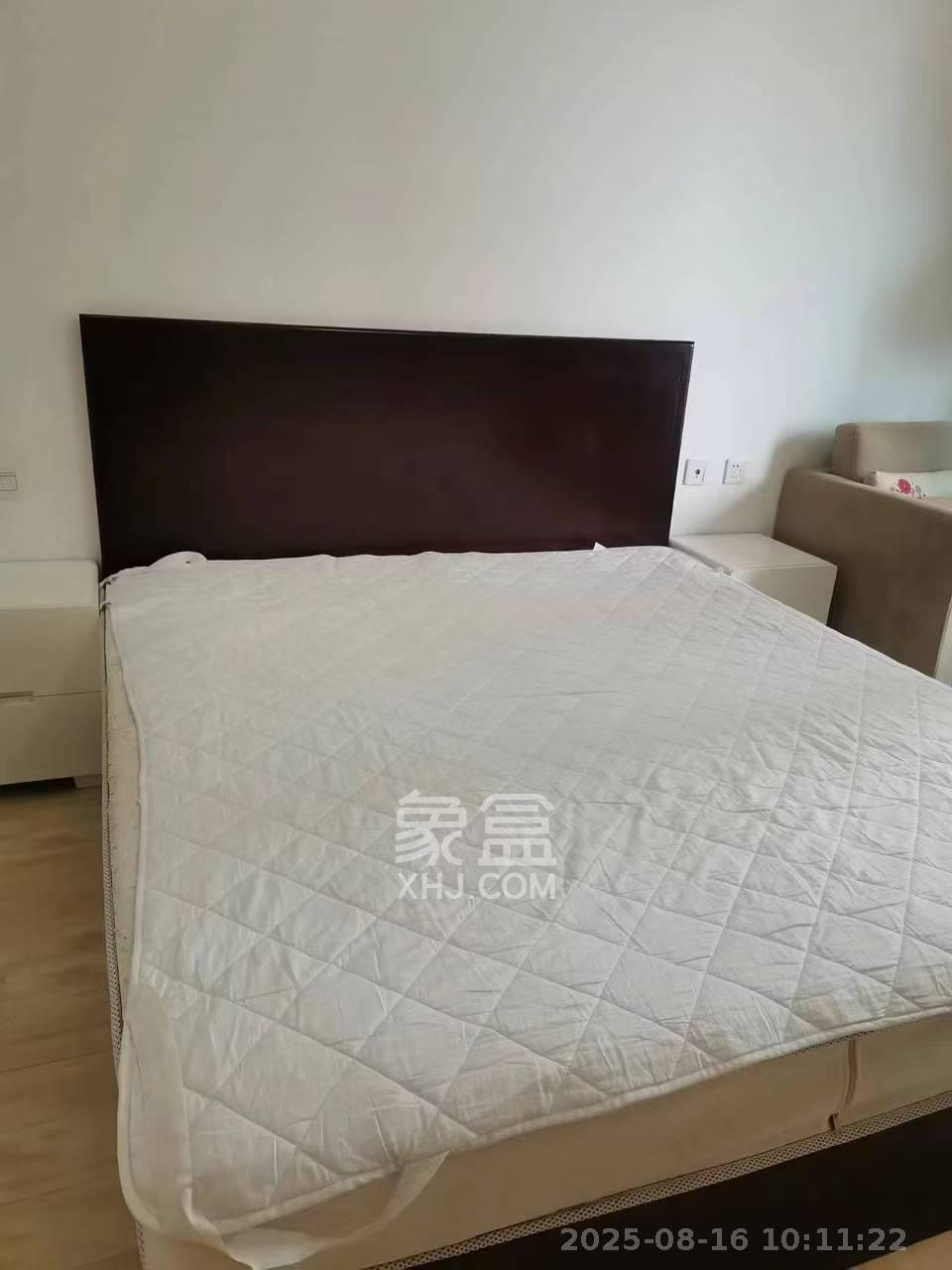 江山帝景哈佛  1室1厅1卫    1400.0元/月 江山帝景哈佛  1室1厅1卫    1400.0元/月室内图