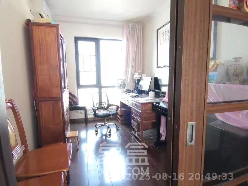 万科金域缇香  4室2厅2卫    4300.0元/月 万科金域缇香  4室2厅2卫    4300.0元/月室内图