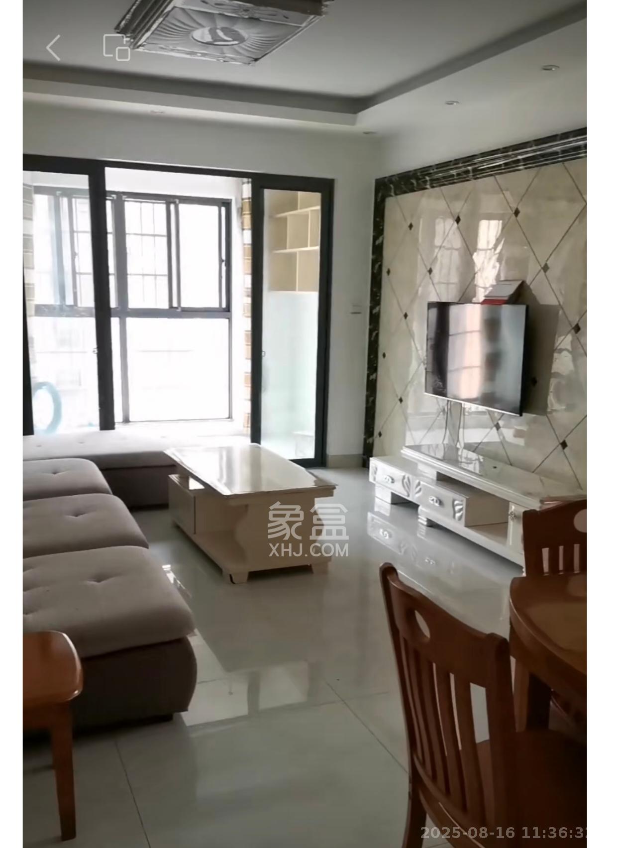 海德公园 3室2厅1卫 1900.0元/月 海德公园 3室2厅1卫 1900.0元/月室内图