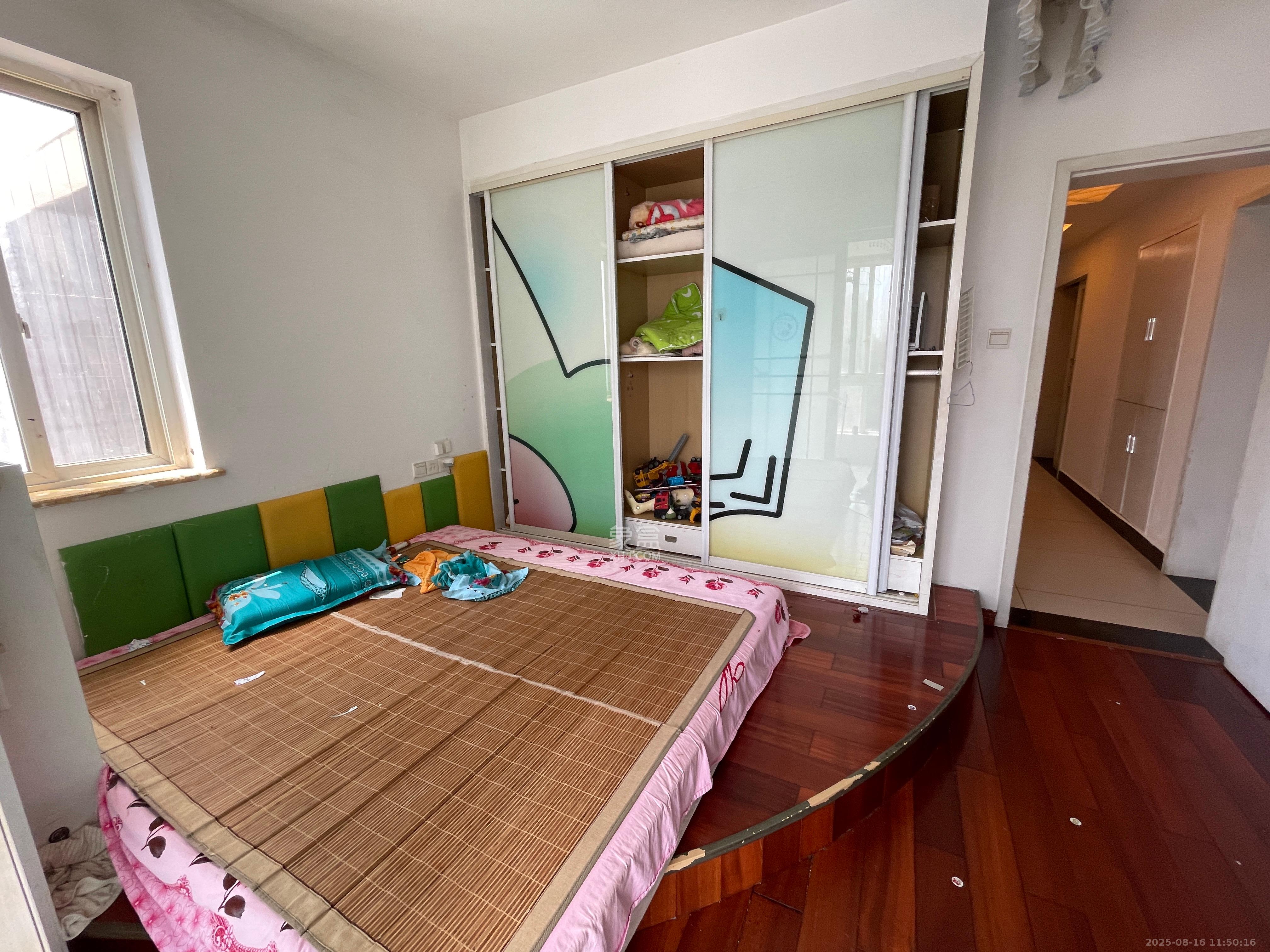 星沙教师公寓  1室2厅1卫    2200.0元/月室内图