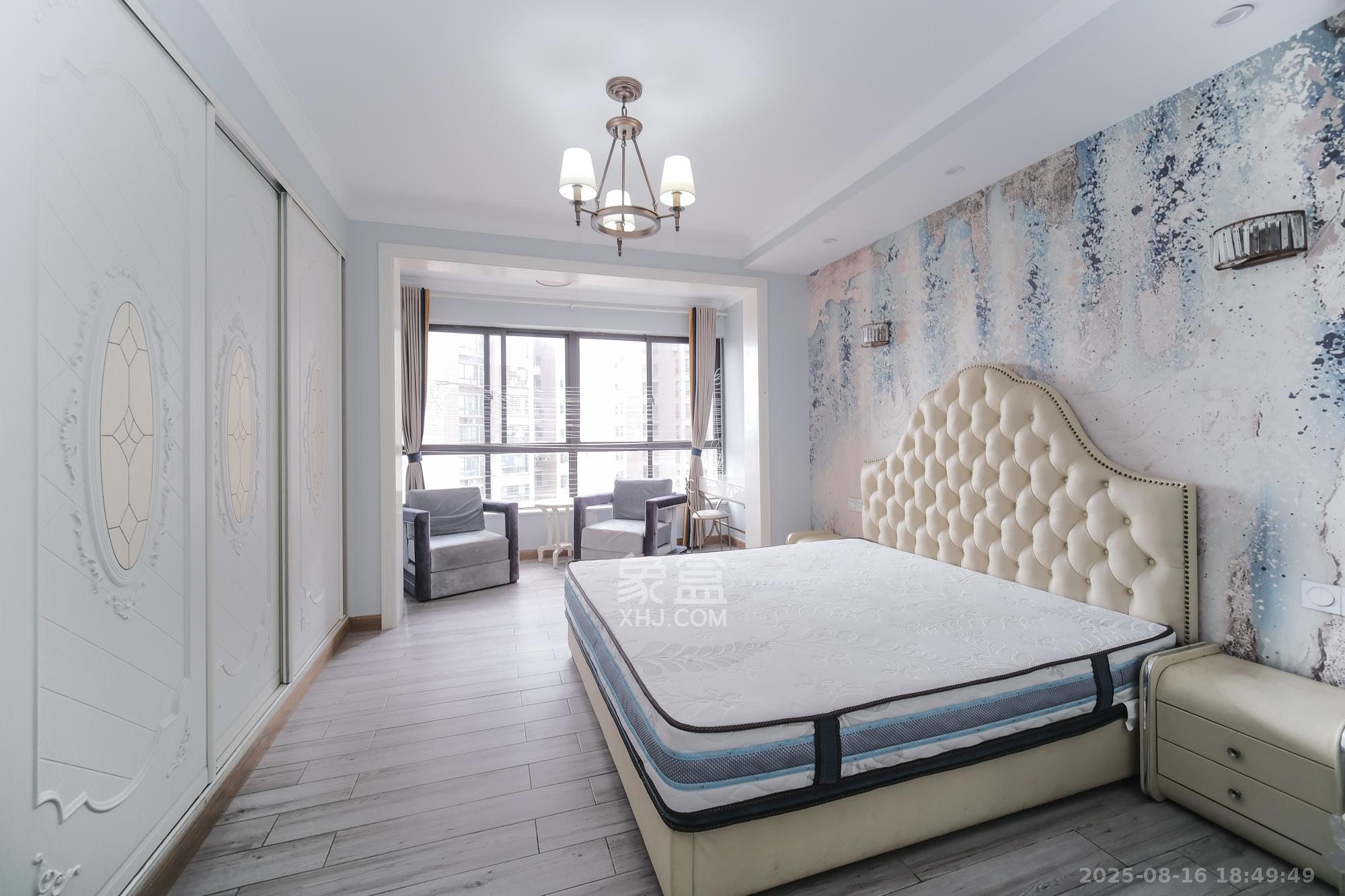 好望谷  4室2厅2卫    108.0万卧室