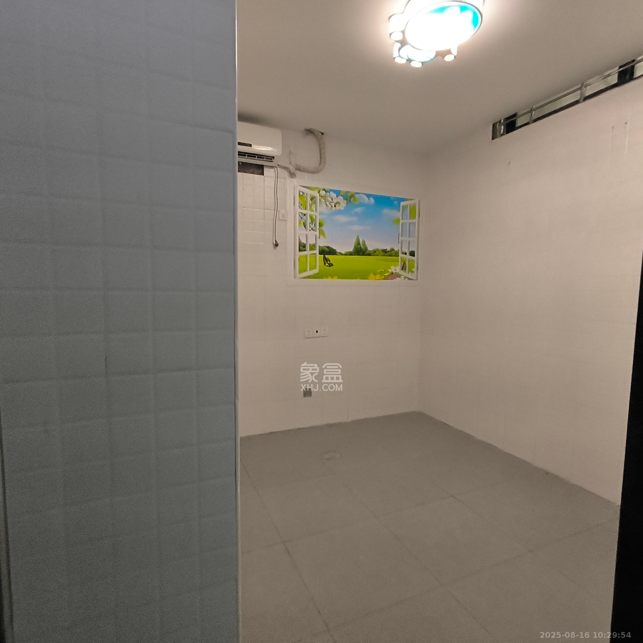 高鑫麓城   100.0㎡      5000.0元/月室内图