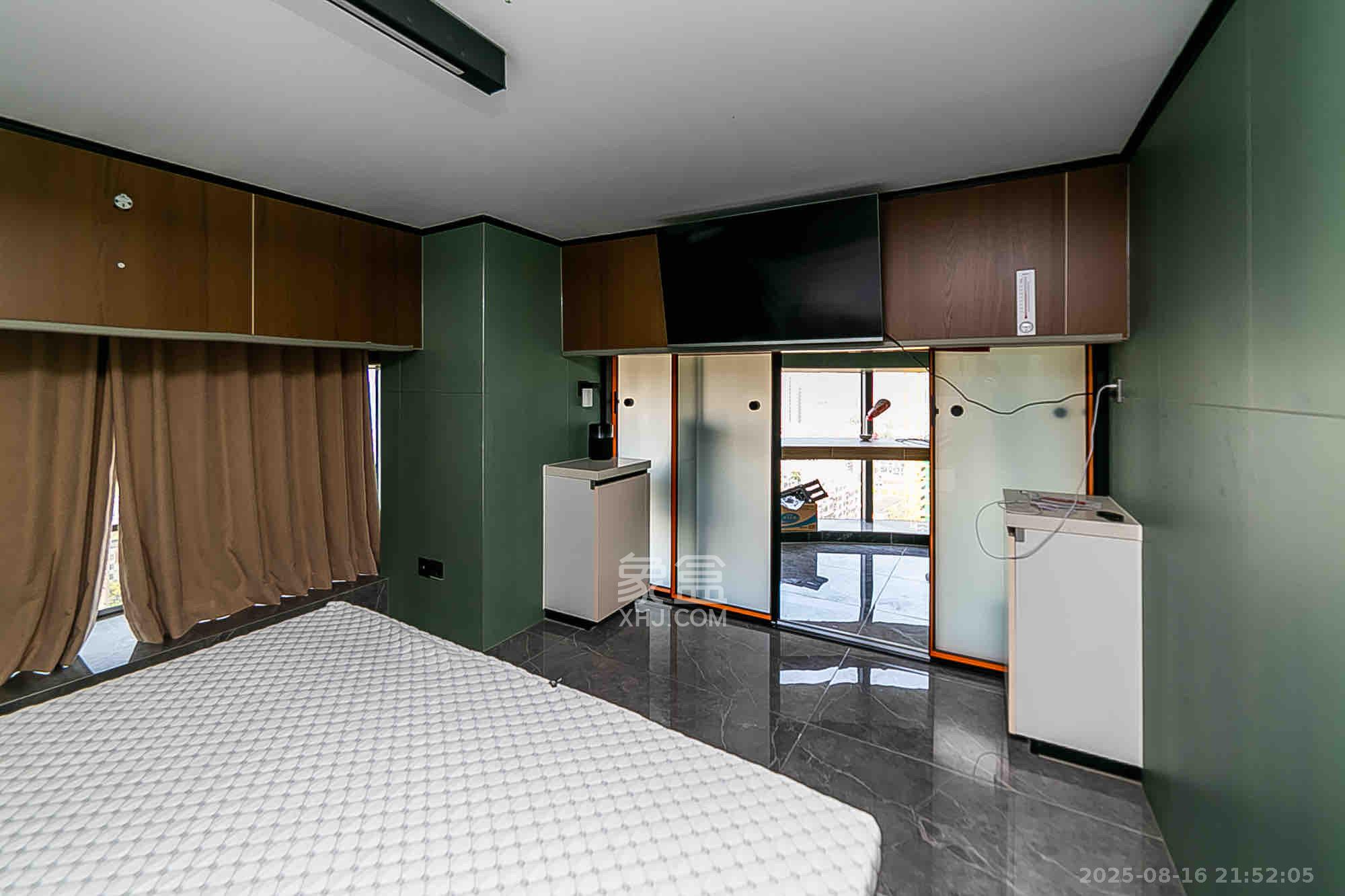 万润时光里 3室1厅2卫 4200.0元/月 万润时光里 3室1厅2卫 4200.0元/月室内图