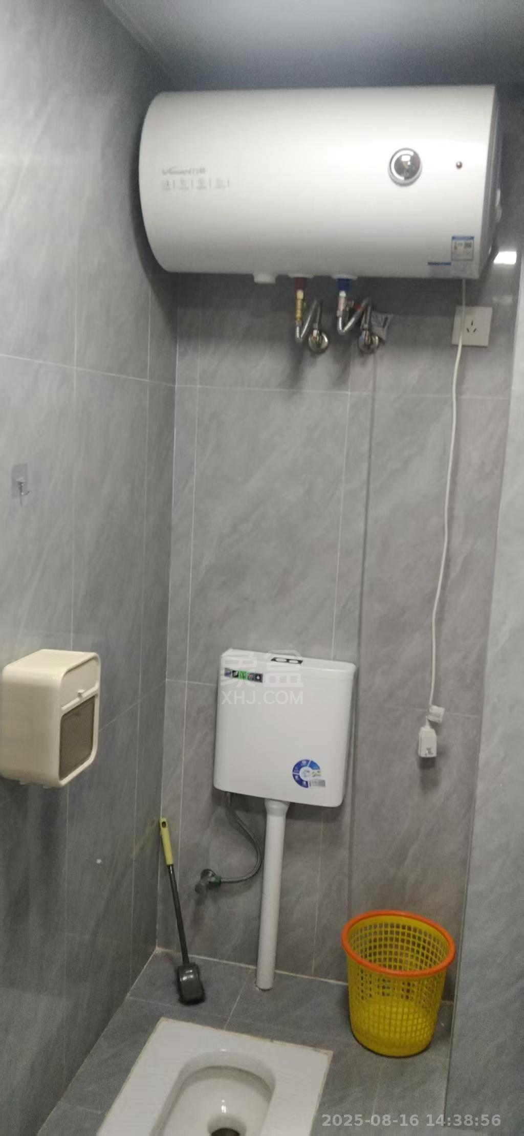 朗廷览江  1室1厅1卫   1500.00元/月室内图