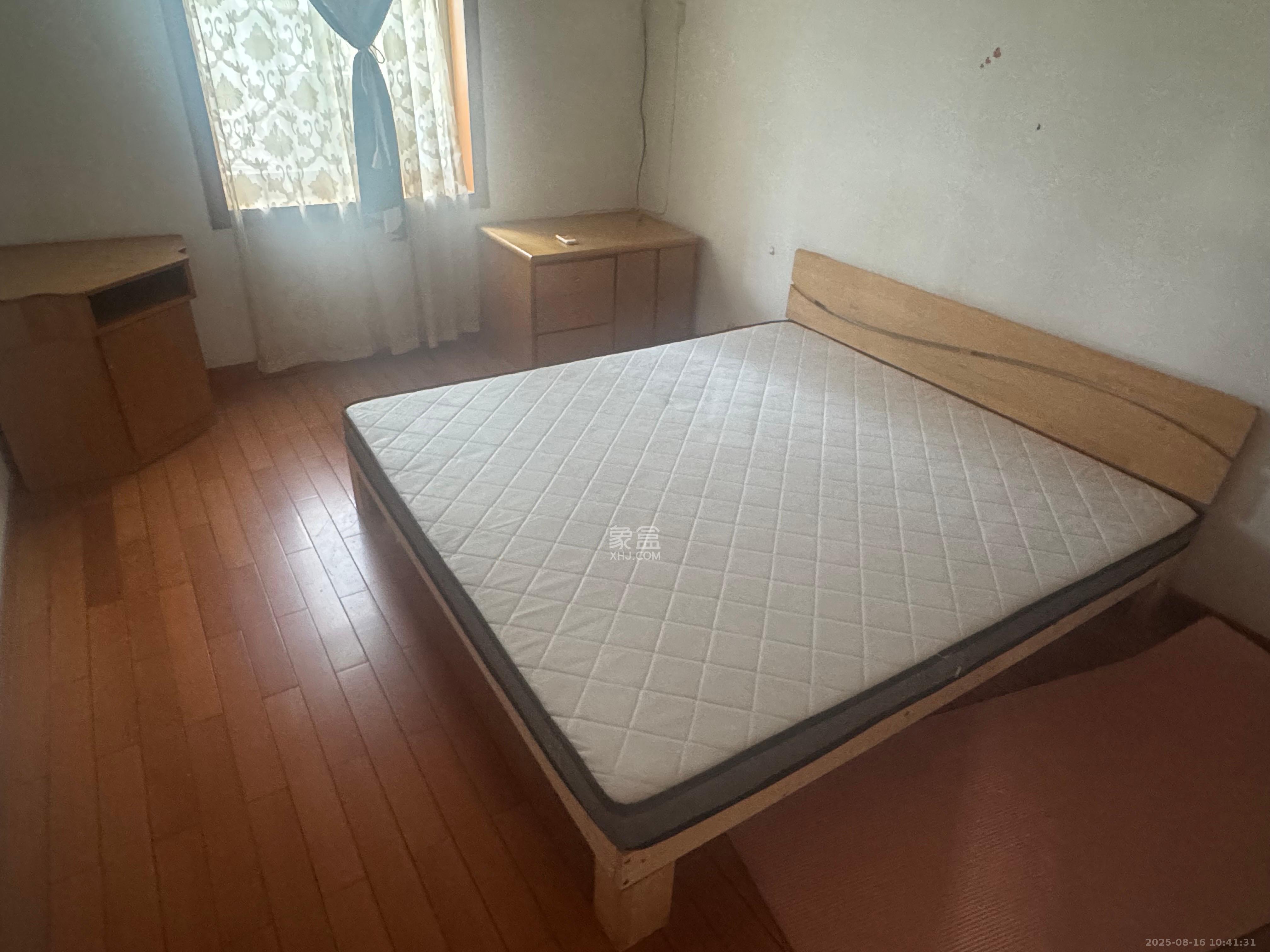 白沙啤酒公寓  2室1厅1卫    1400.0元/月室内图