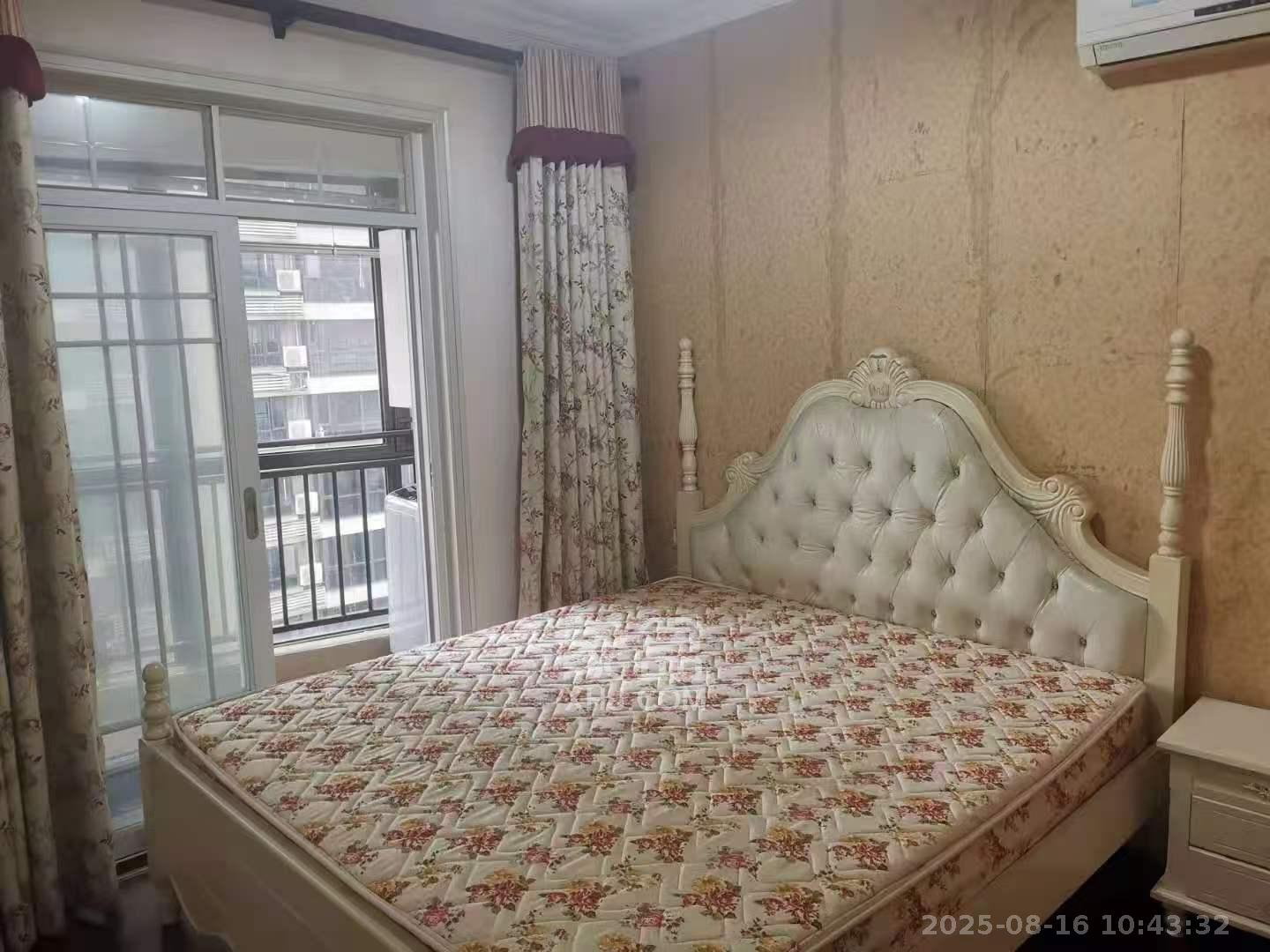 上东辛顿公寓  2室0厅0卫   2600.00元/月室内图1