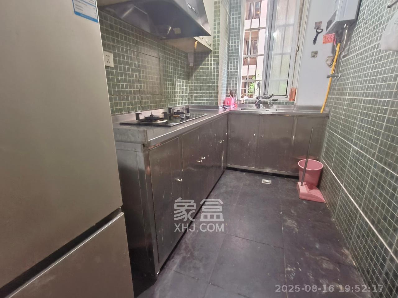 未来蜂巢  2室2厅1卫    1400.0元/月 未来蜂巢  2室2厅1卫    1400.0元/月室内图