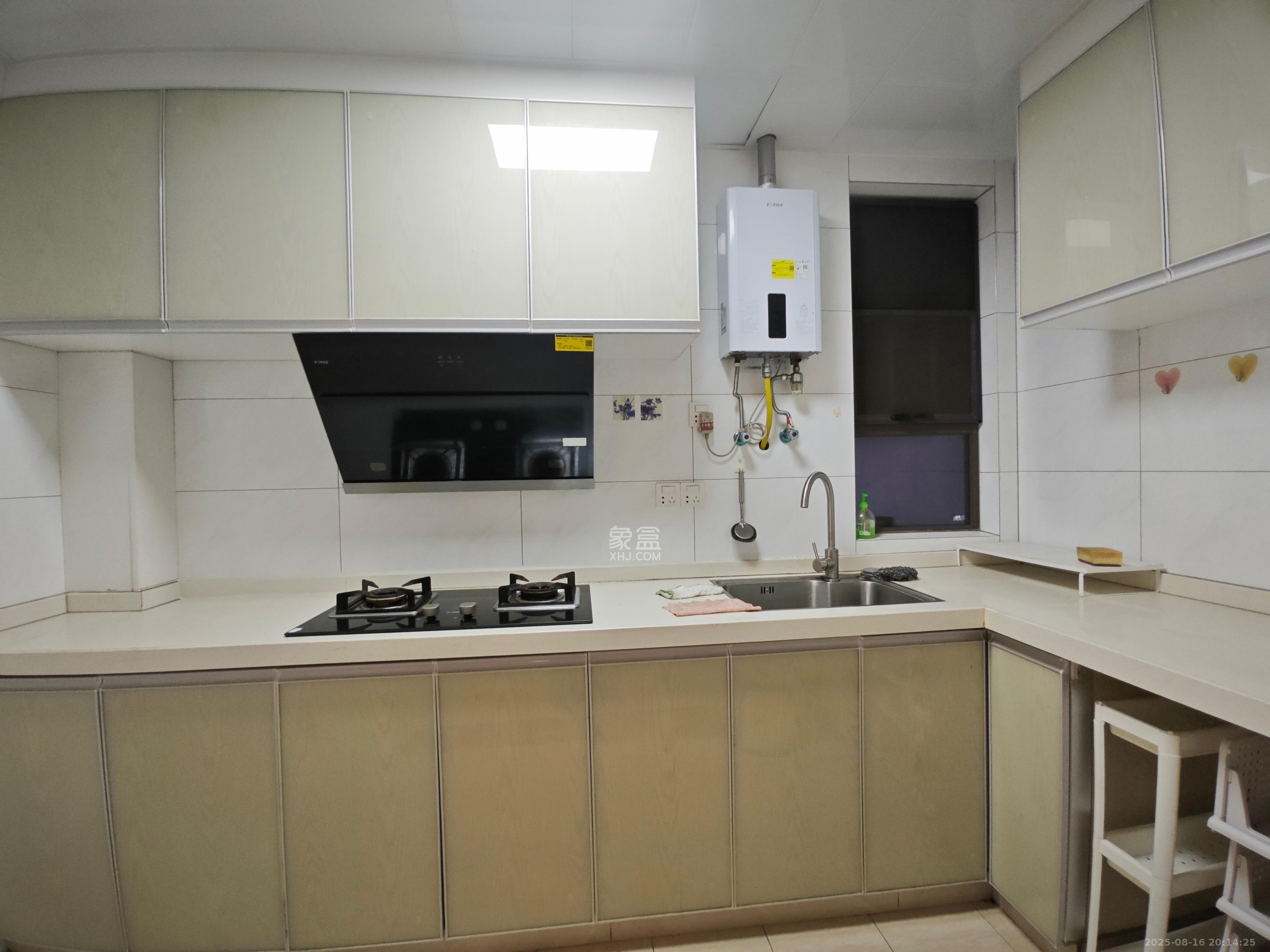 佳兆业云顶梅溪湖(佳兆业梅溪荟) 3室2厅1卫 2800.0元/月 佳兆业云顶梅溪湖(佳兆业梅溪荟) 3室2厅1卫 2800.0元/月室内图